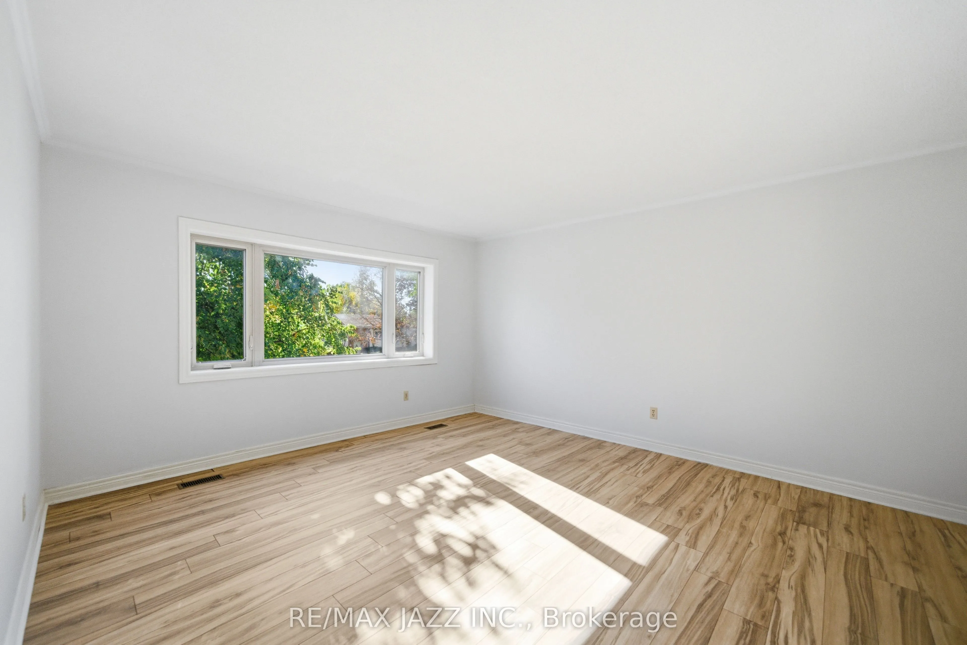 1708 Redwood Drive