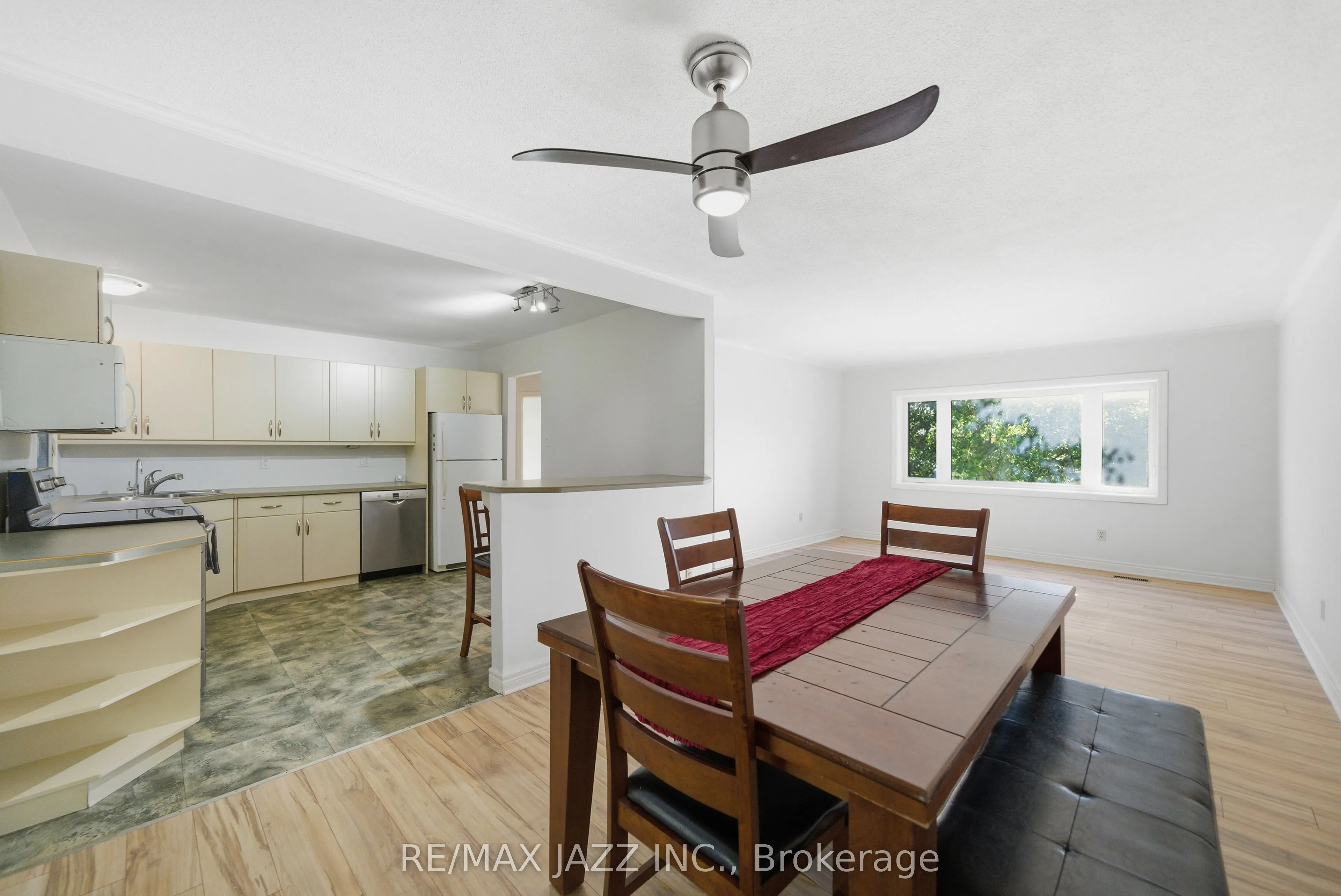 1708 Redwood Drive
