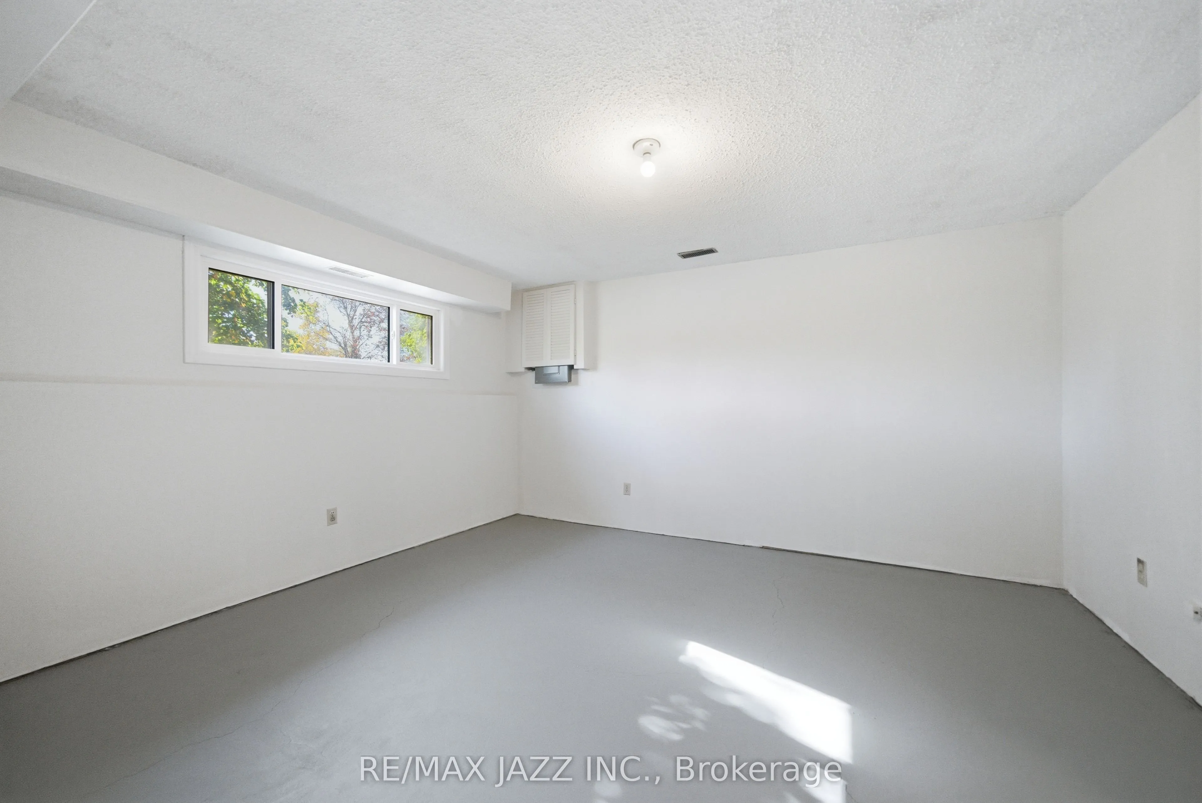 1708 Redwood Drive