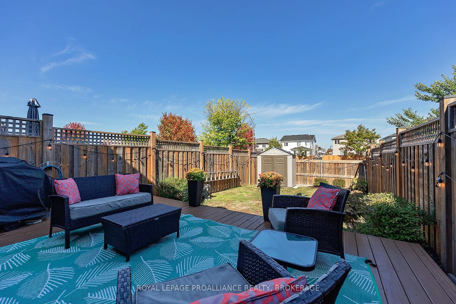 1550 Davenport Crescent