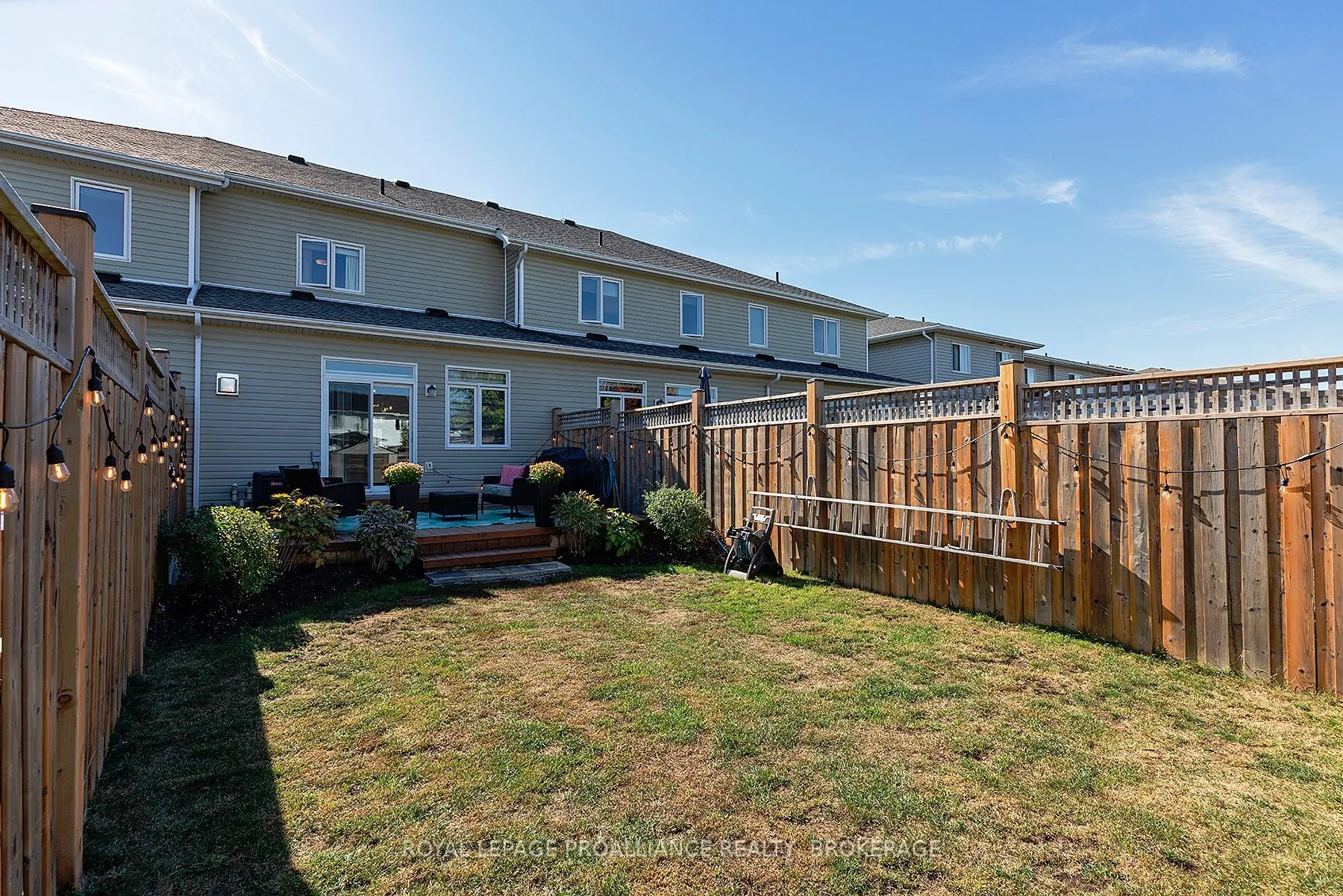 1550 Davenport Crescent