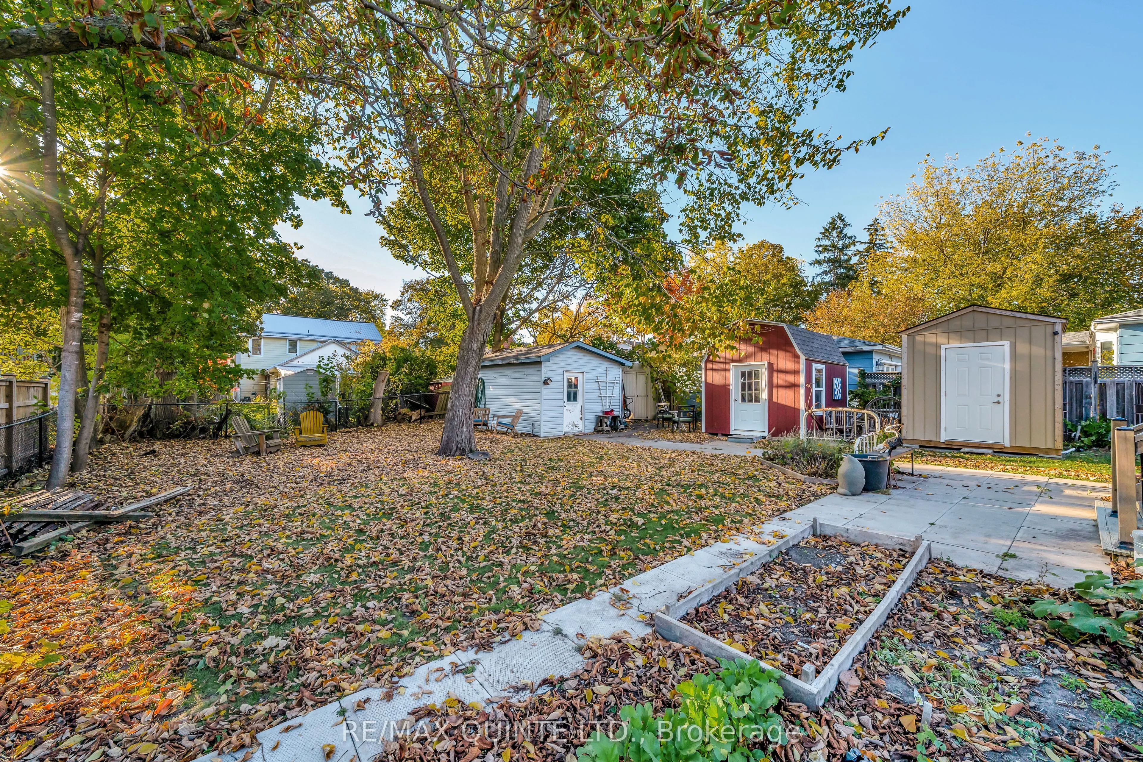 246 Foster Avenue