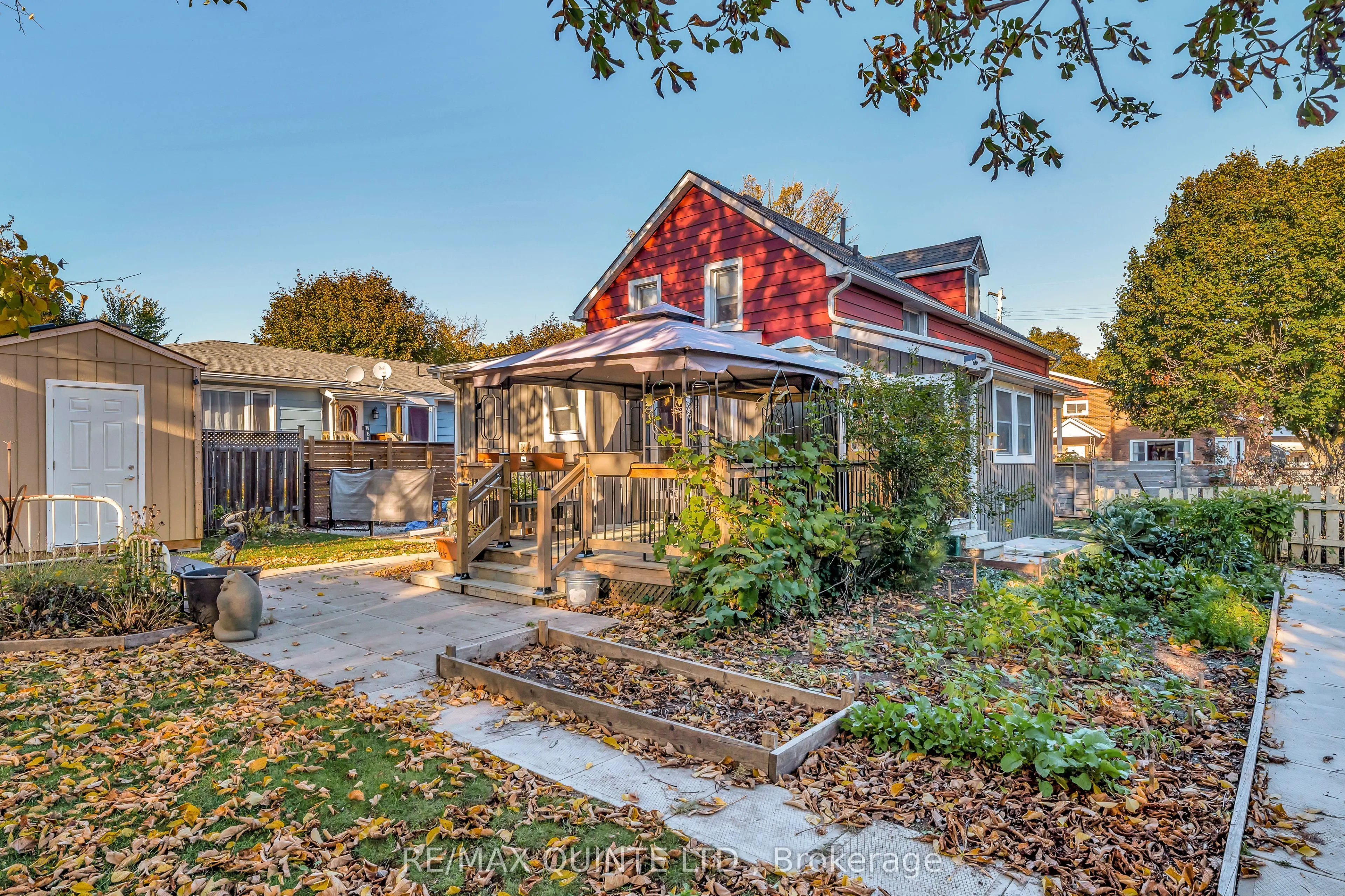 246 Foster Avenue