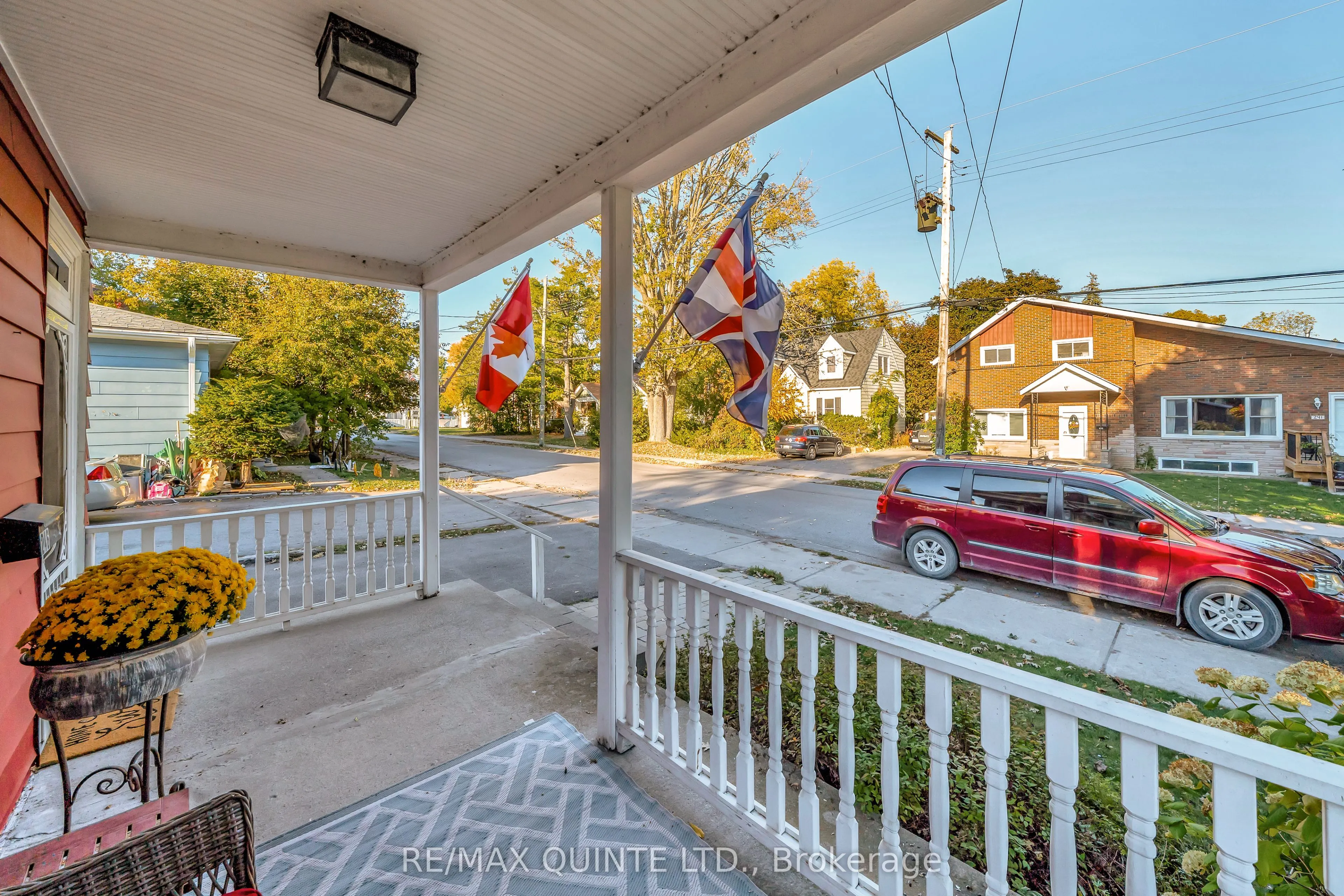 246 Foster Avenue
