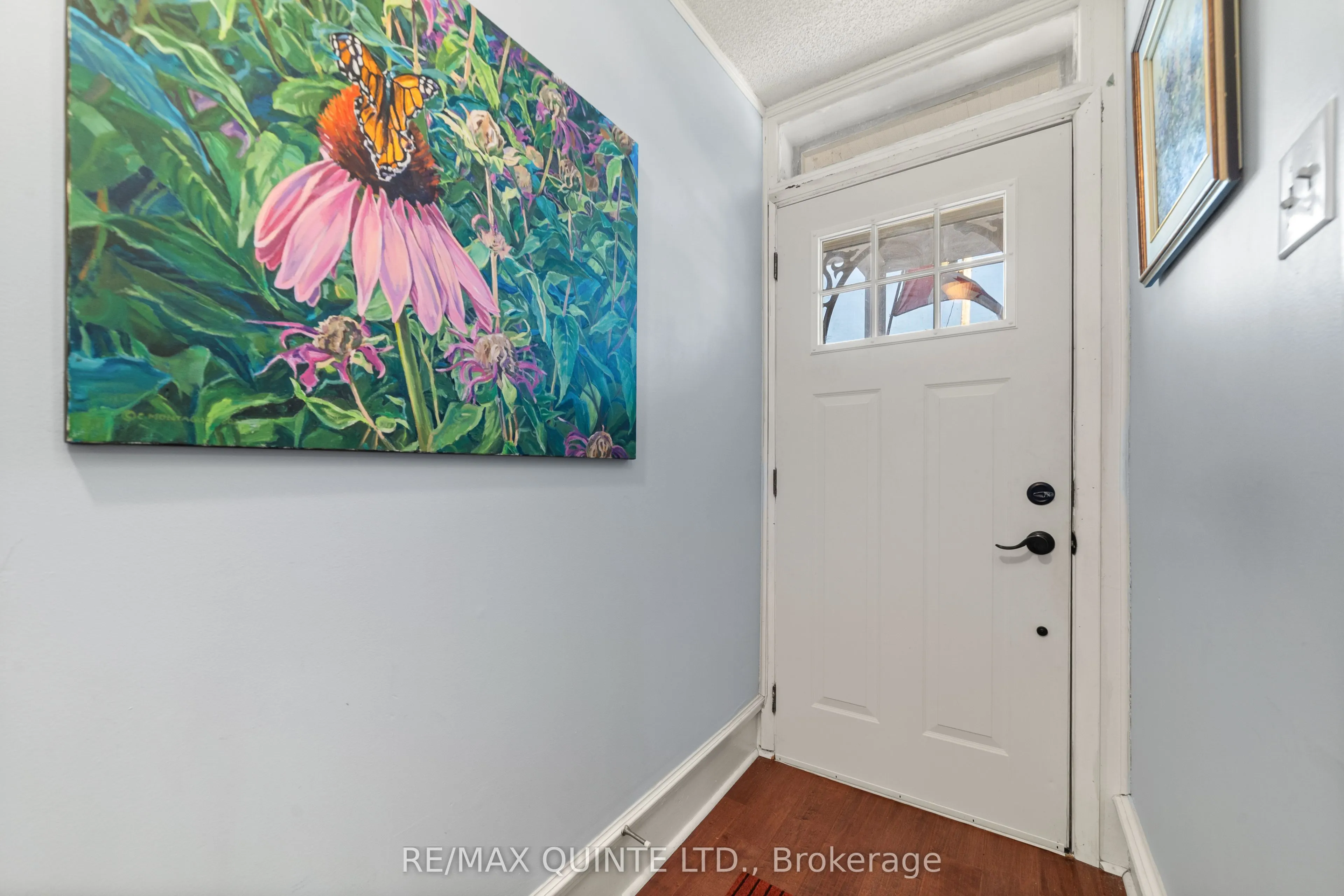 246 Foster Avenue