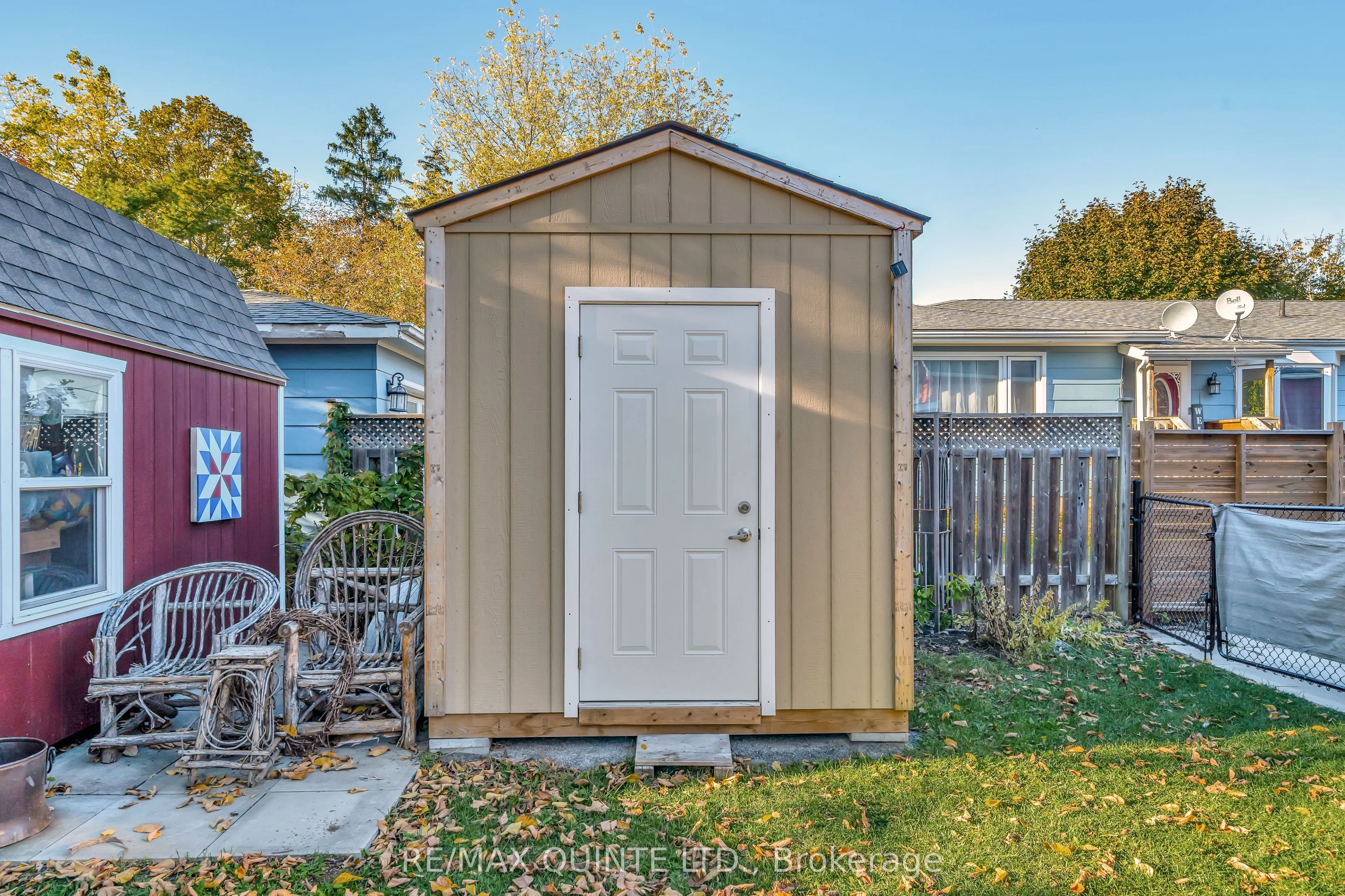 246 Foster Avenue