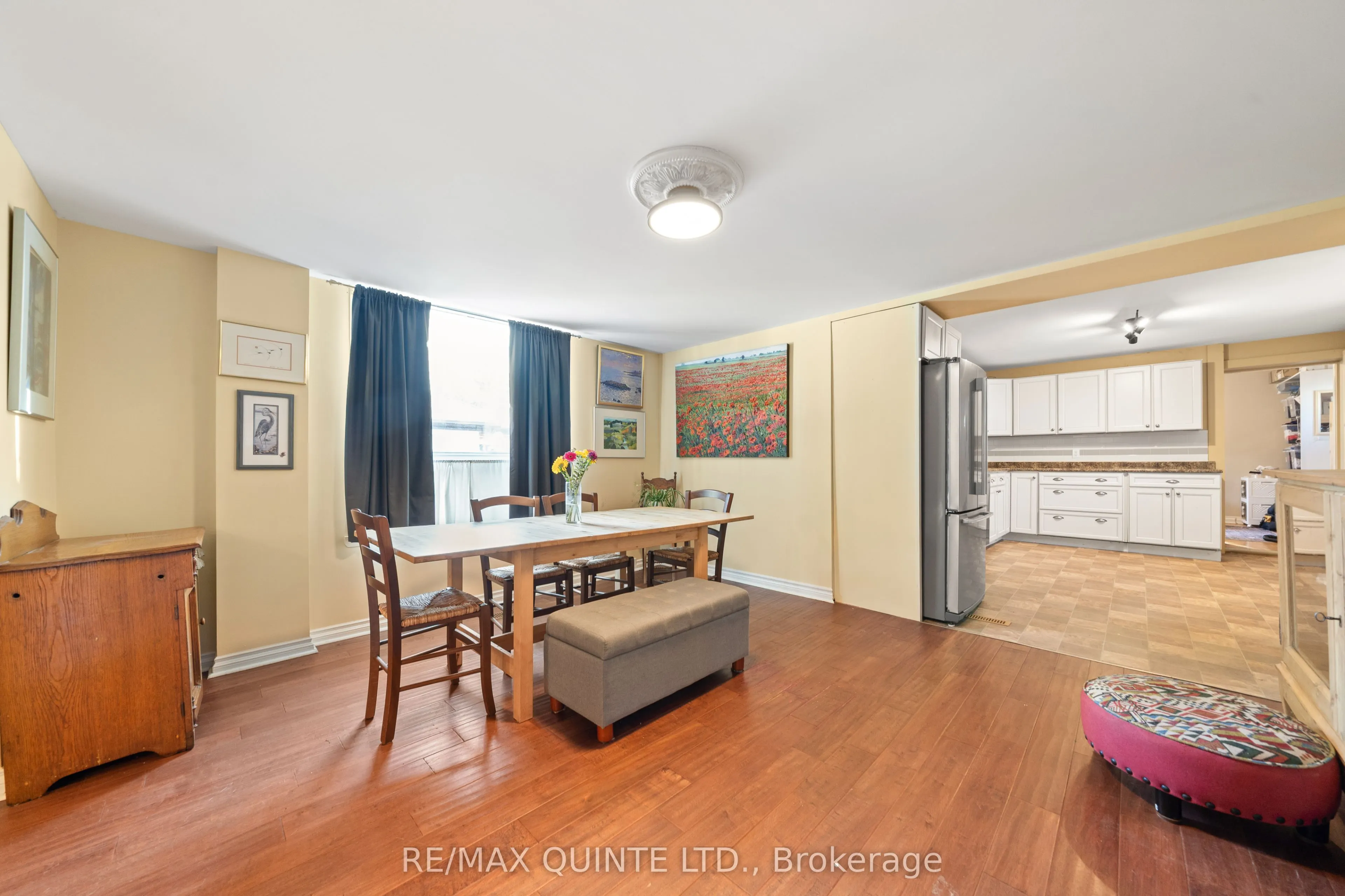 246 Foster Avenue