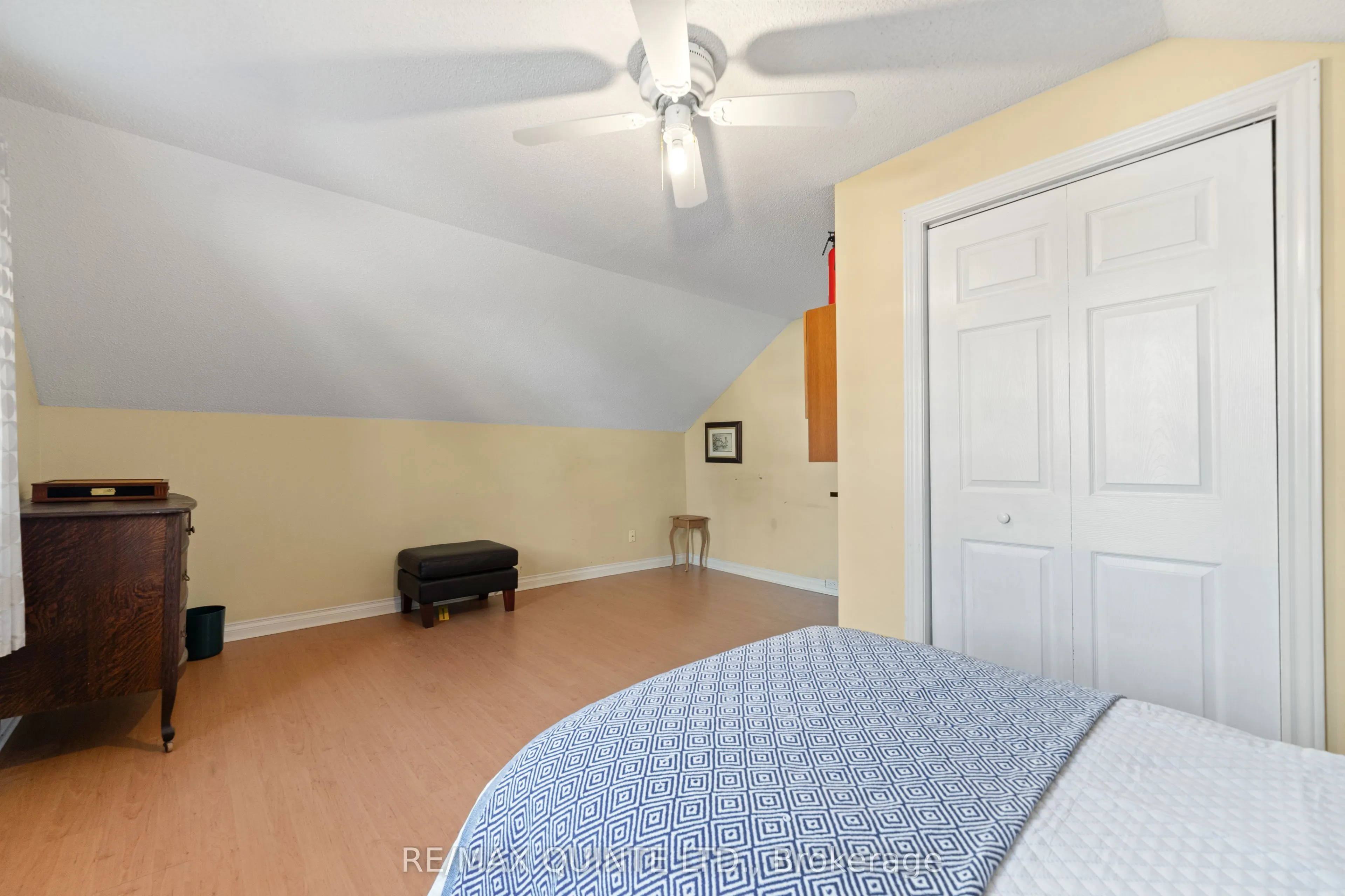 246 Foster Avenue