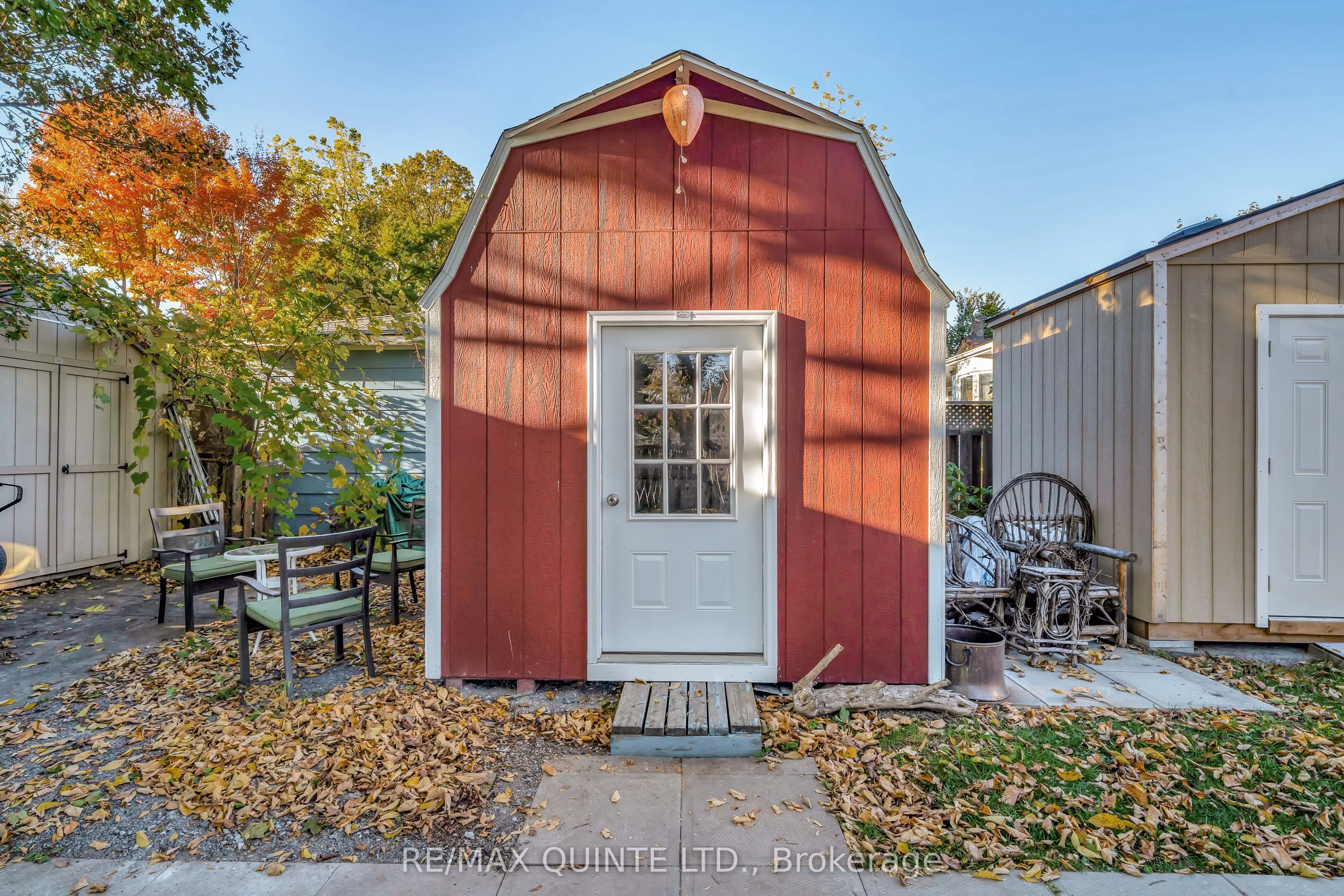 246 Foster Avenue