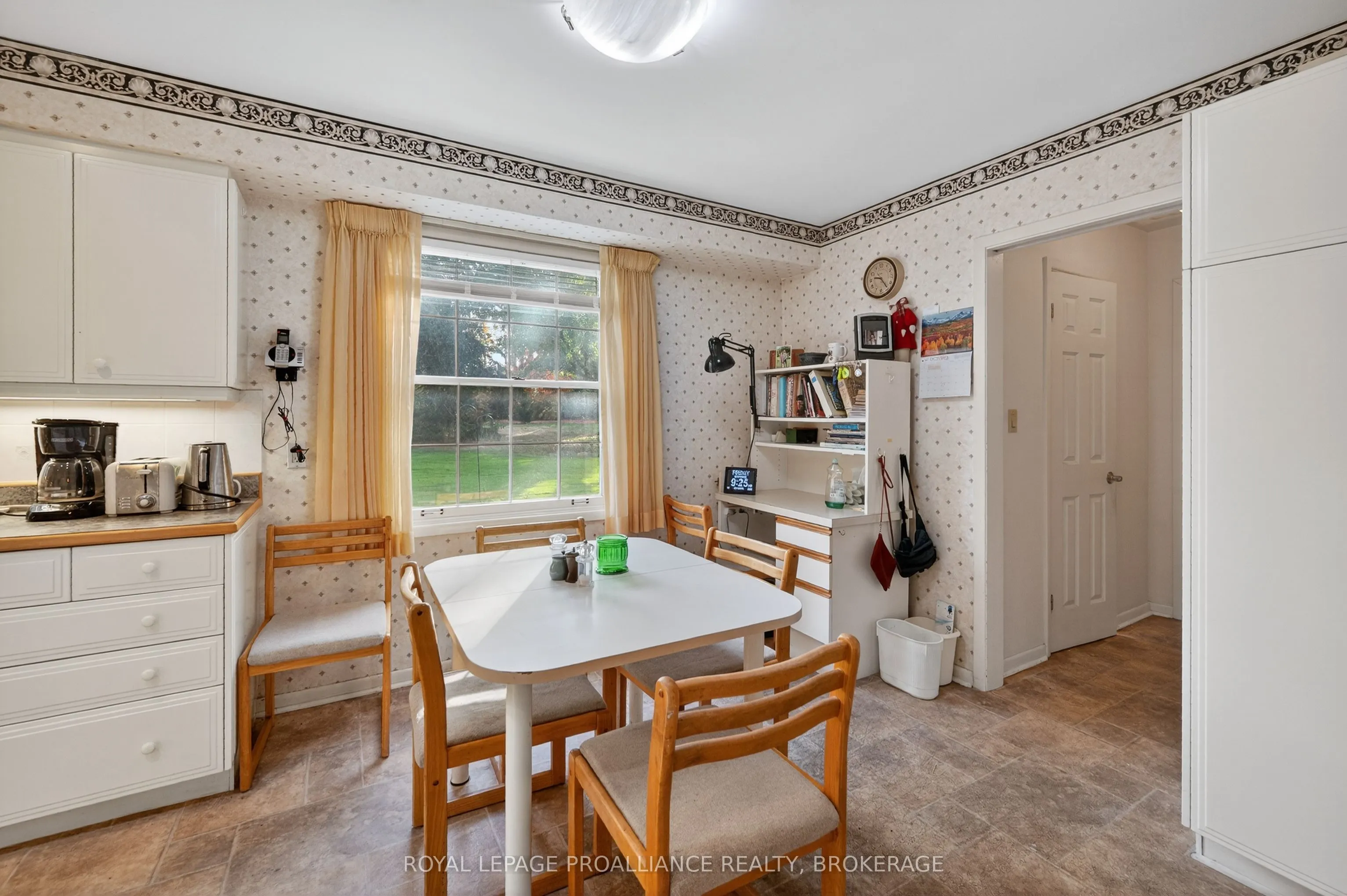 259 Fairway Hill Crescent