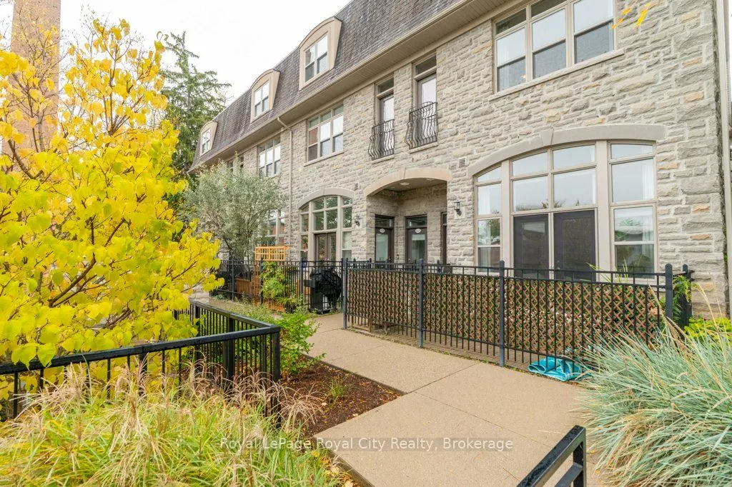68 Cardigan Street, #A