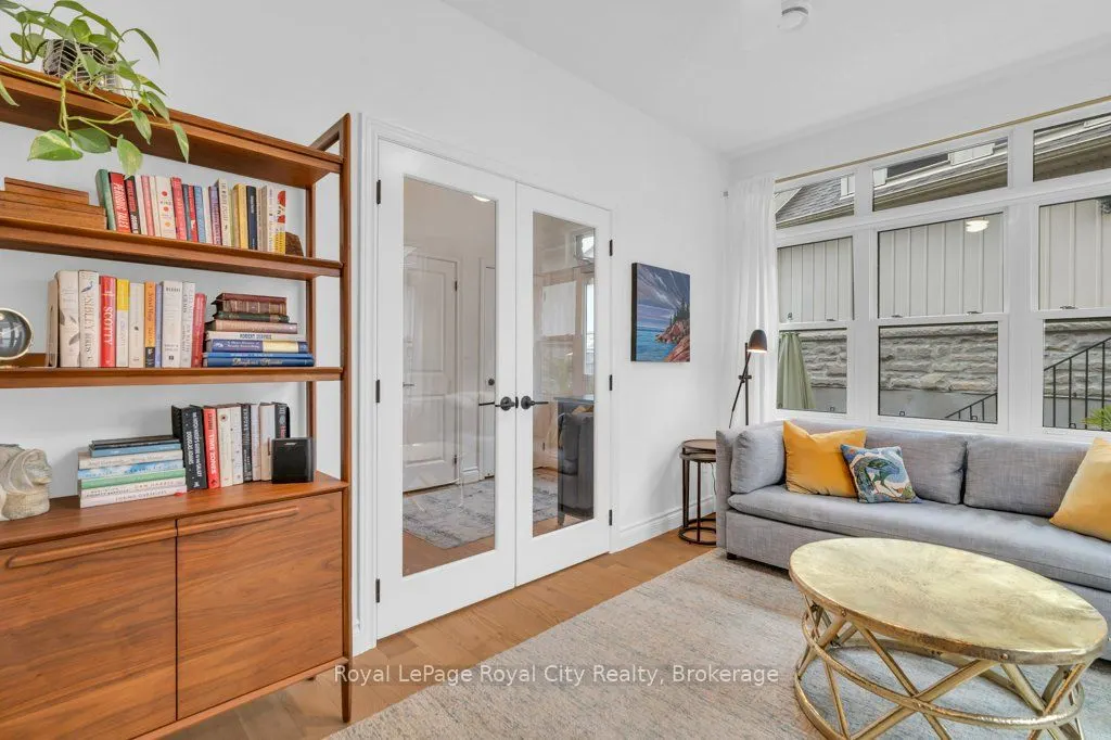 68 Cardigan Street, #A