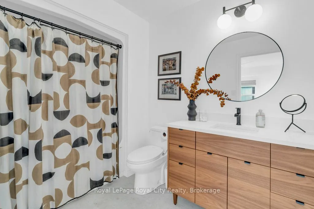 68 Cardigan Street, #A