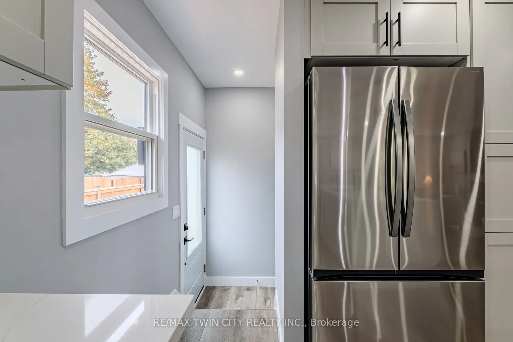 10 Uplands Drive