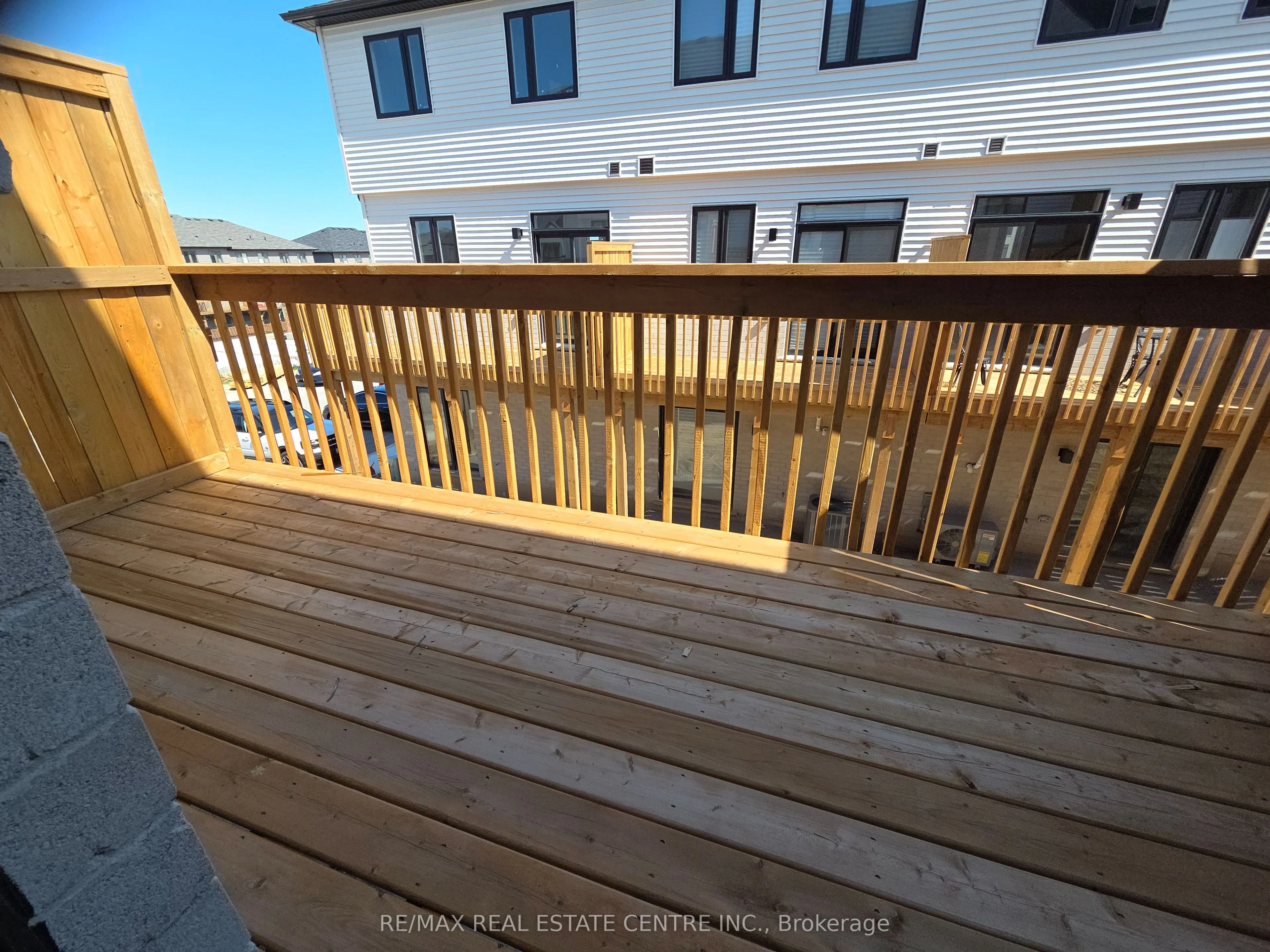 4040 Mountain Street, #650