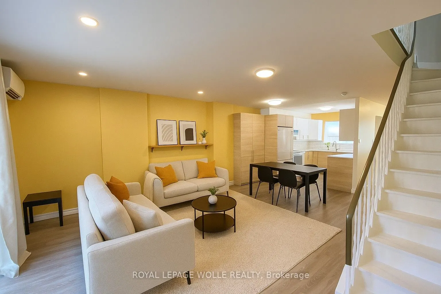 160 Westcourt Place, #62