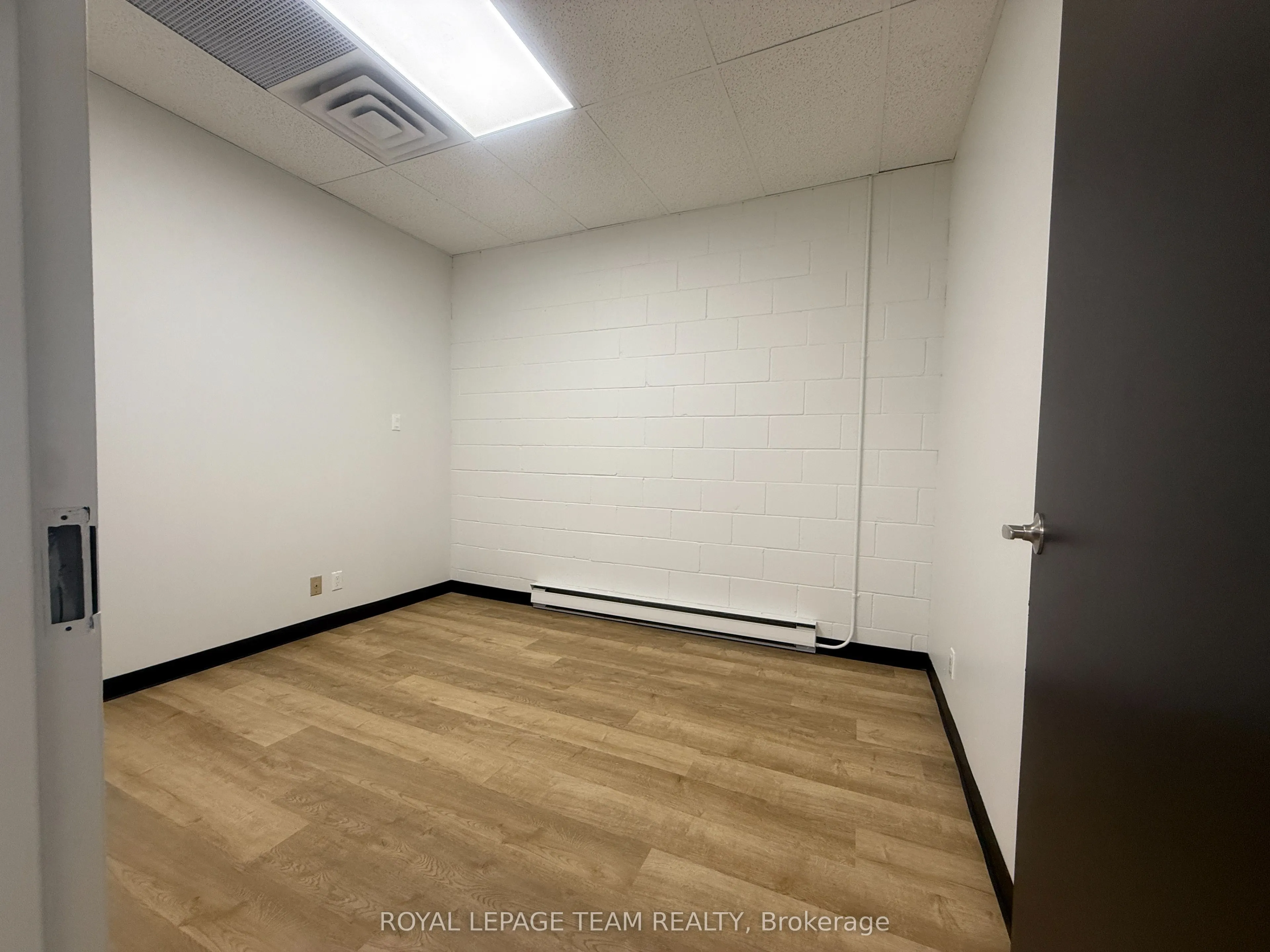 2700 Lancaster Road, #116