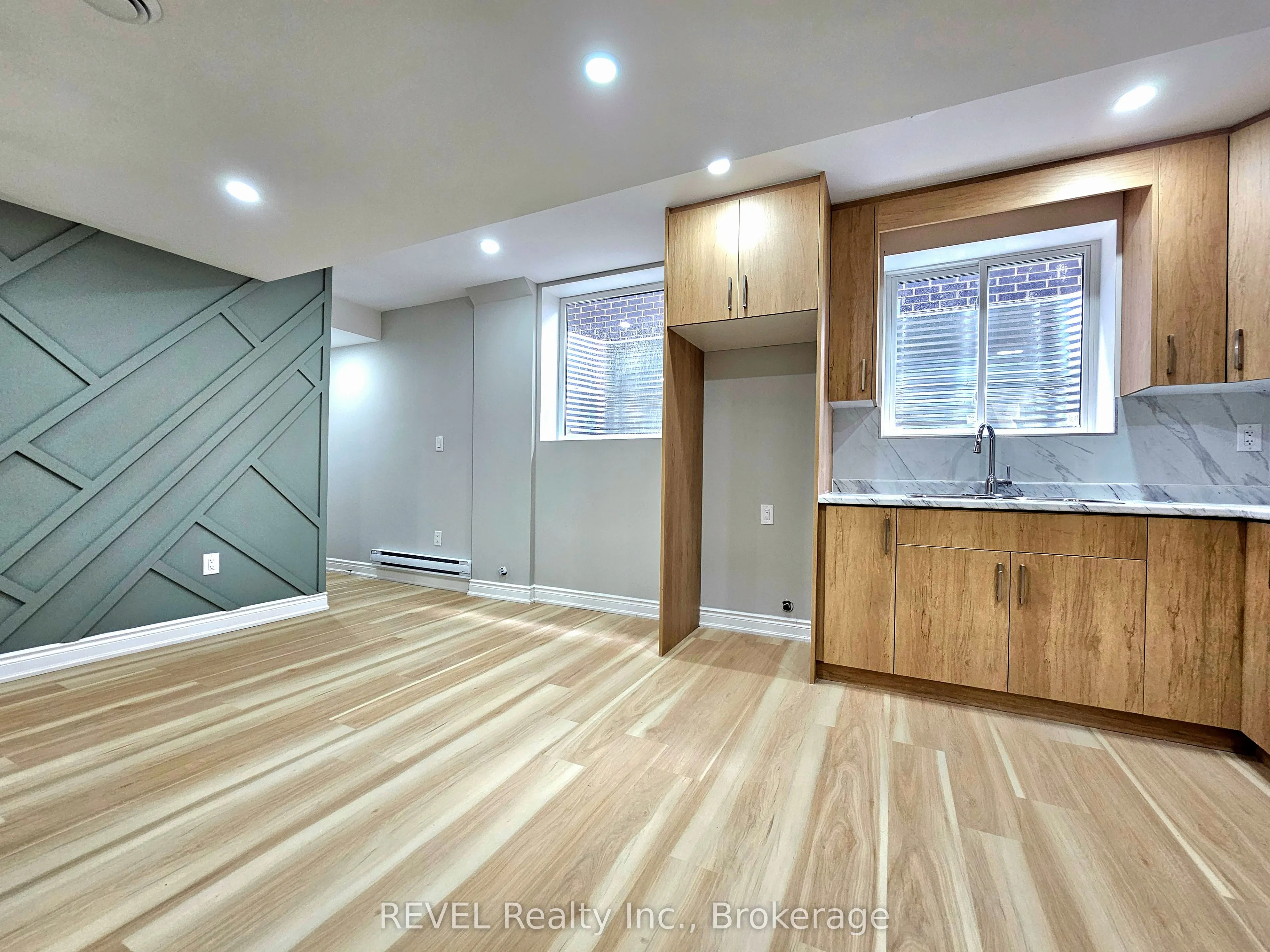54 Mclaughlin Street, #BASEMENT