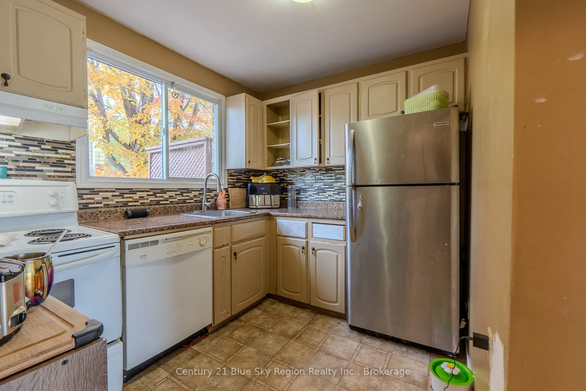 4 Sovereign Drive