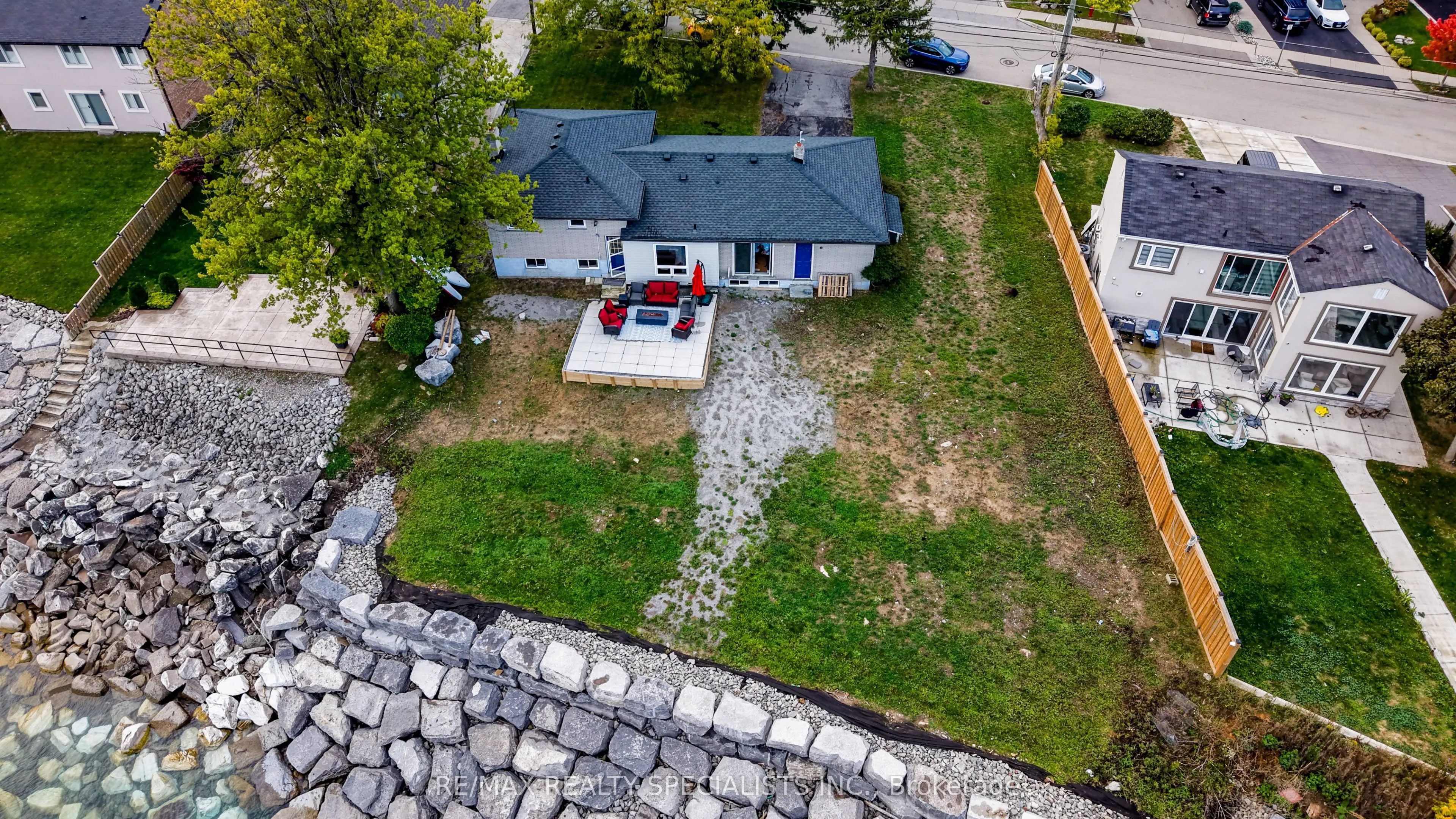 46 Seabreeze Crescent