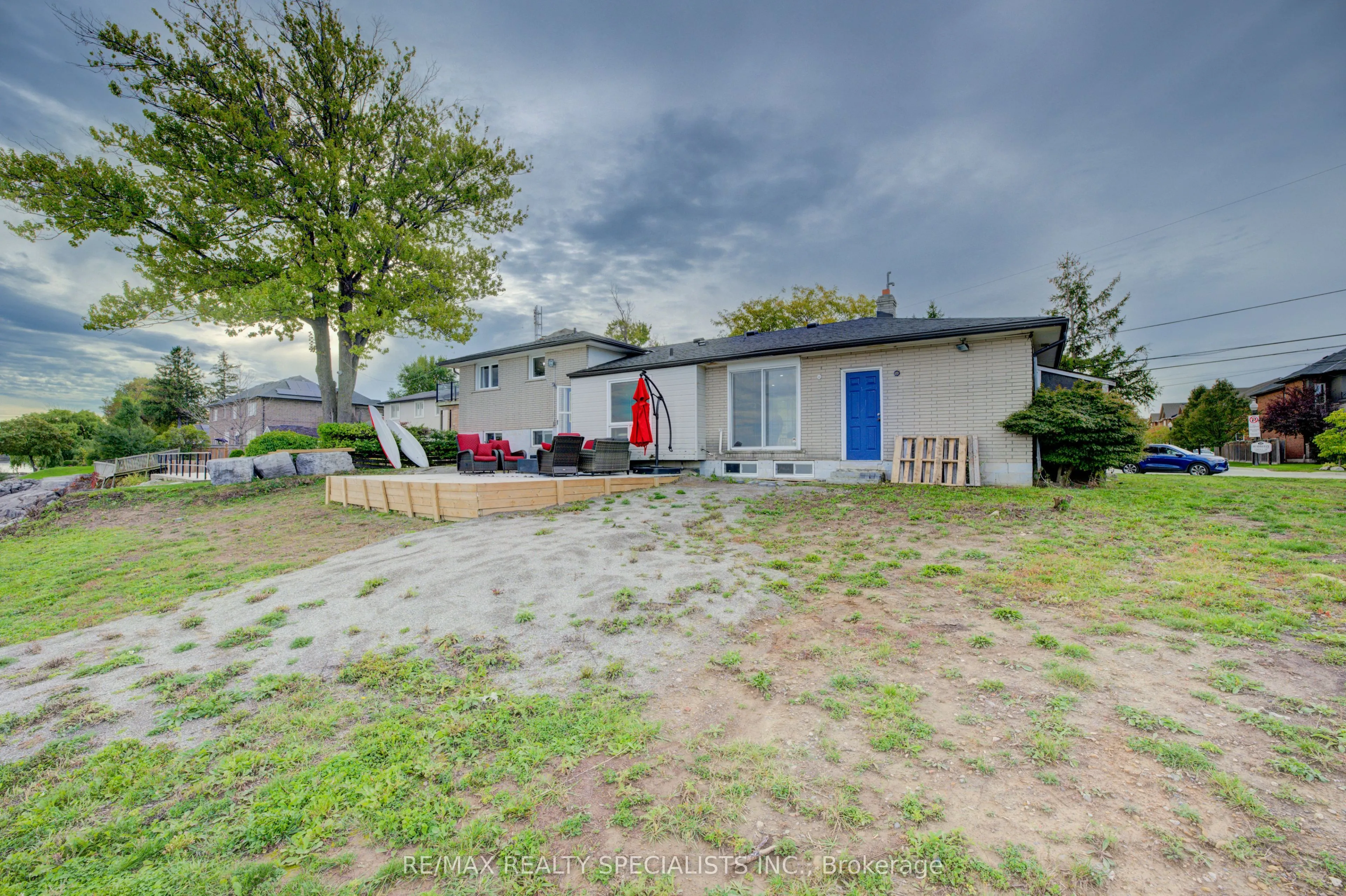 46 Seabreeze Crescent