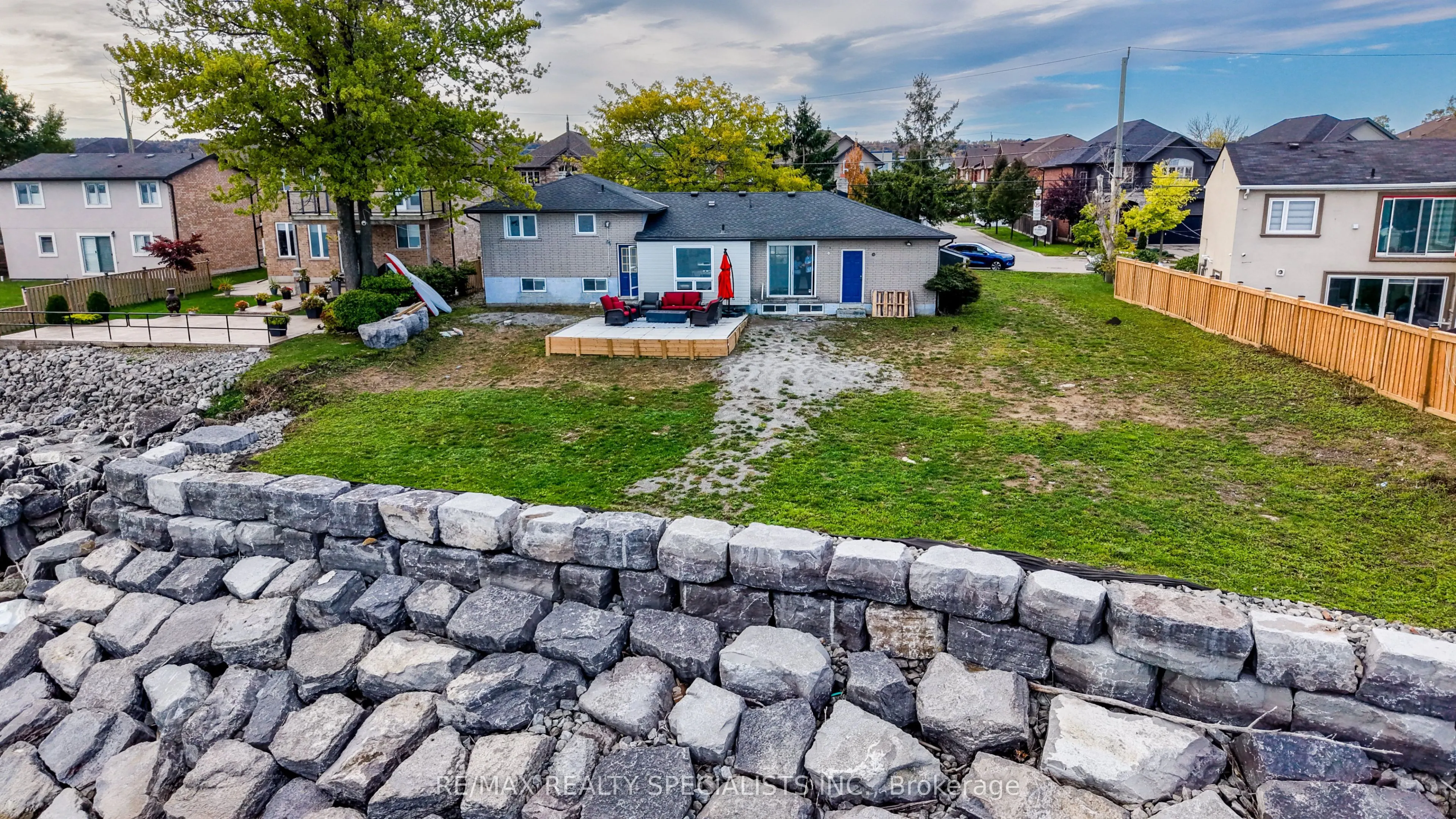 46 Seabreeze Crescent
