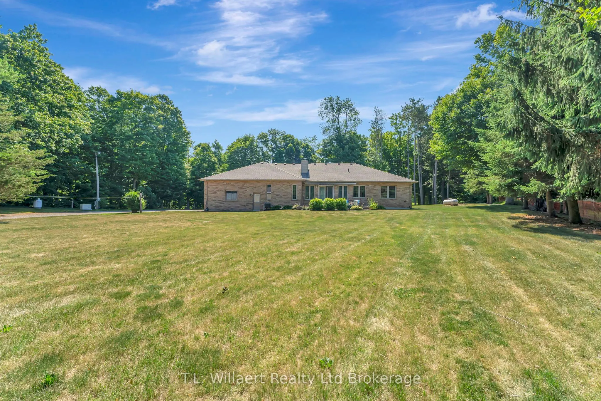 97 Vanderhoven Side Road