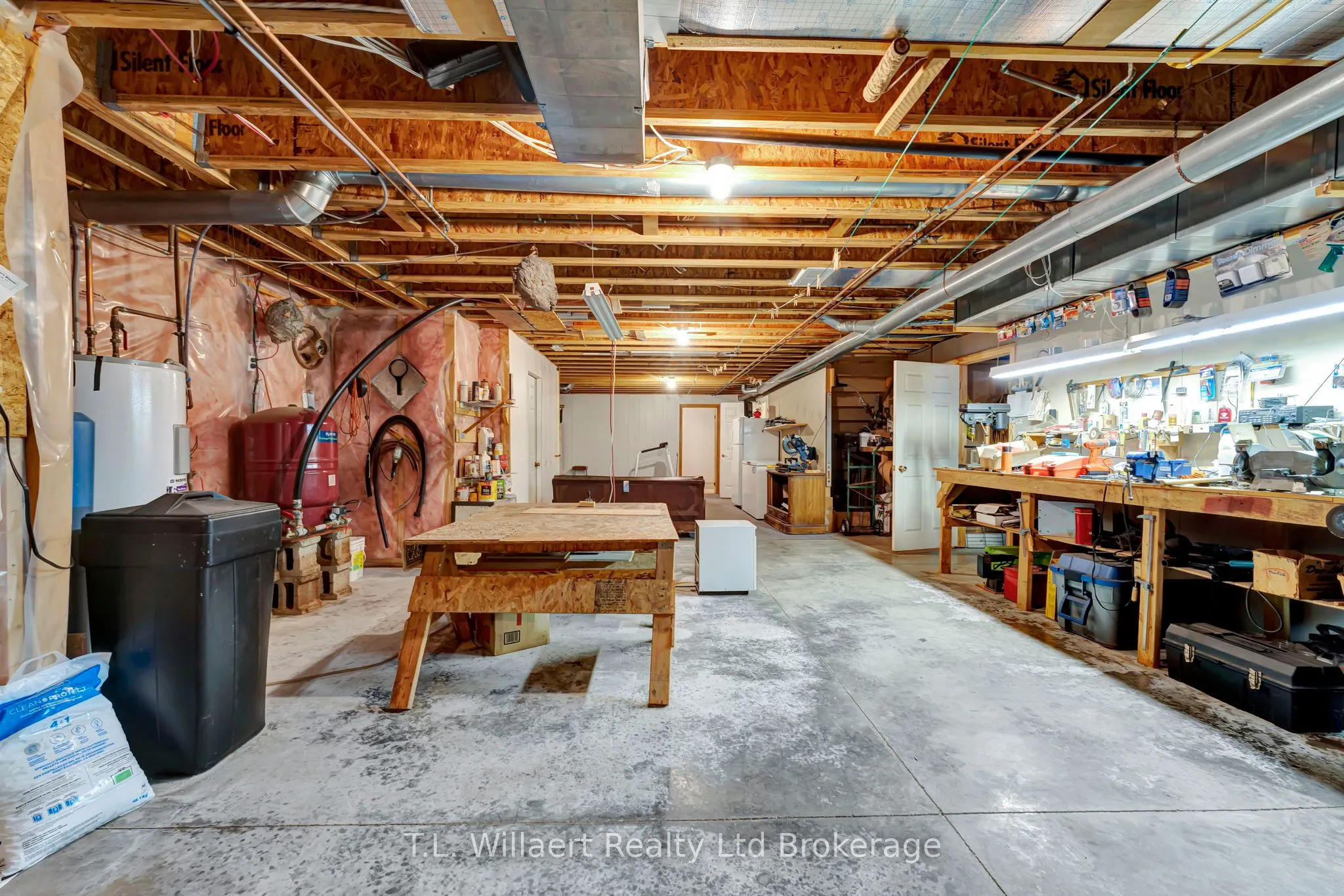 97 Vanderhoven Side Road