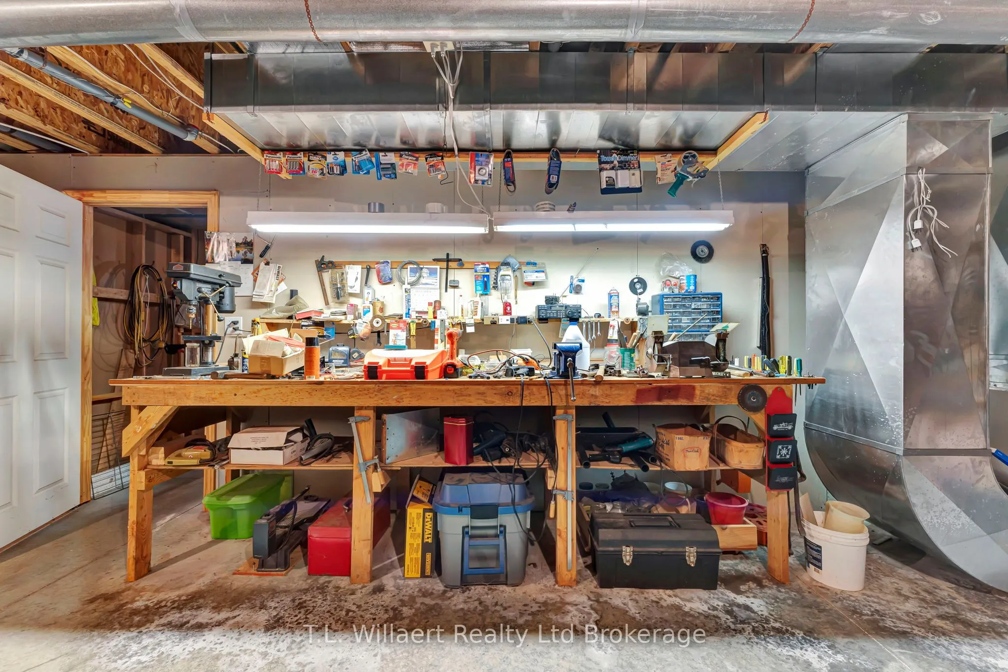 97 Vanderhoven Side Road