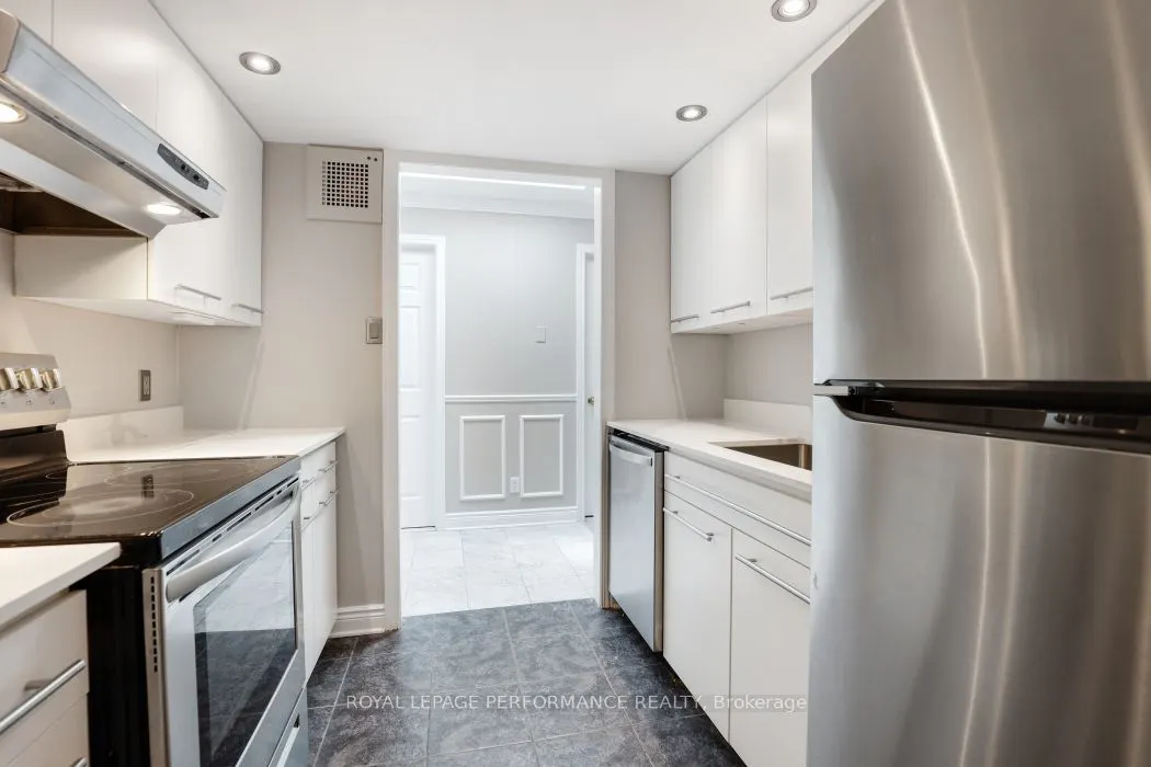 100 Bruyere Street, #304