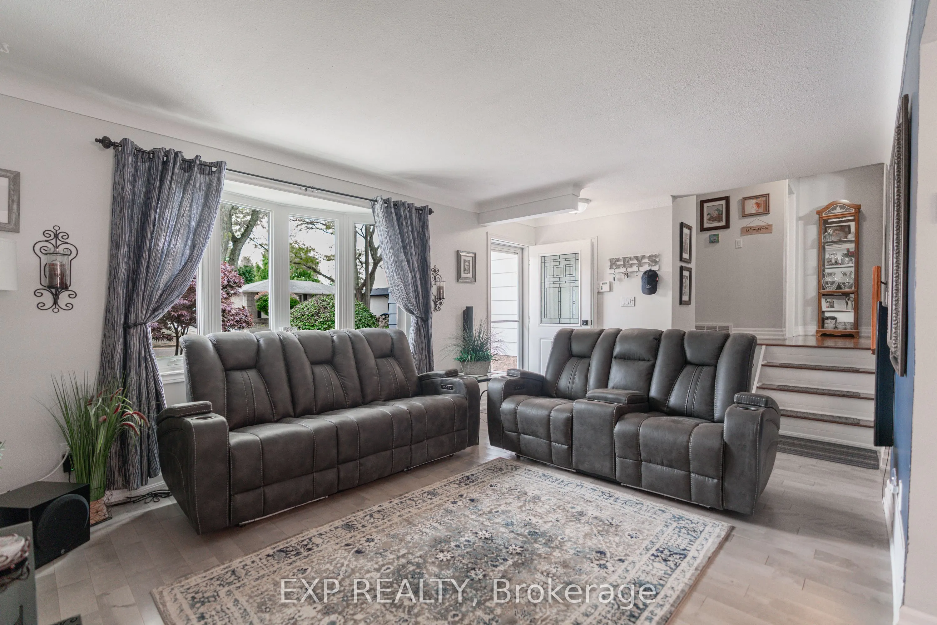 7141 Rosseau Place