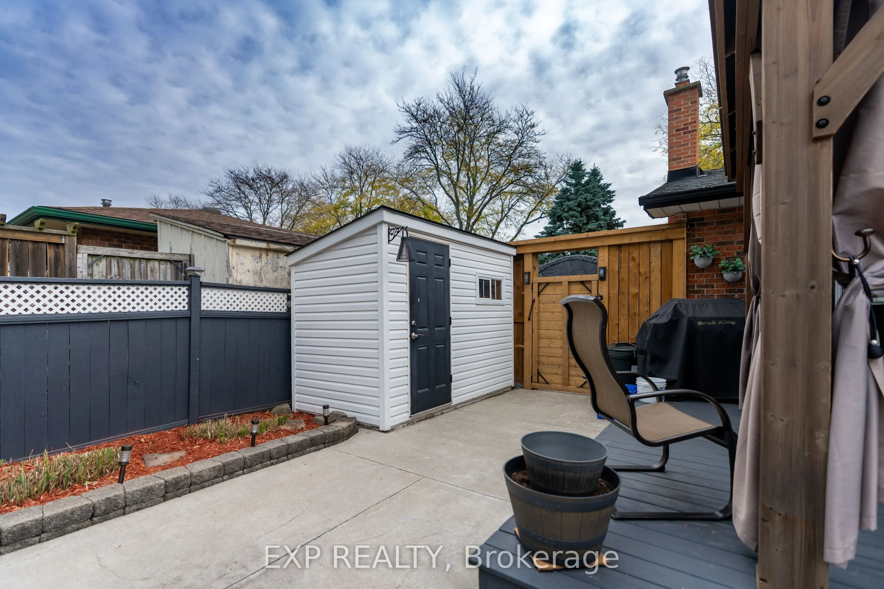 7141 Rosseau Place