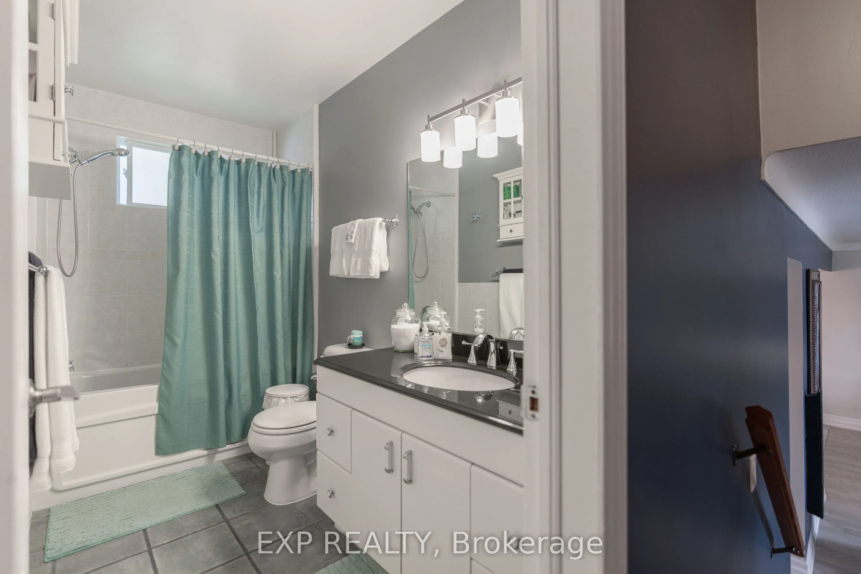 7141 Rosseau Place