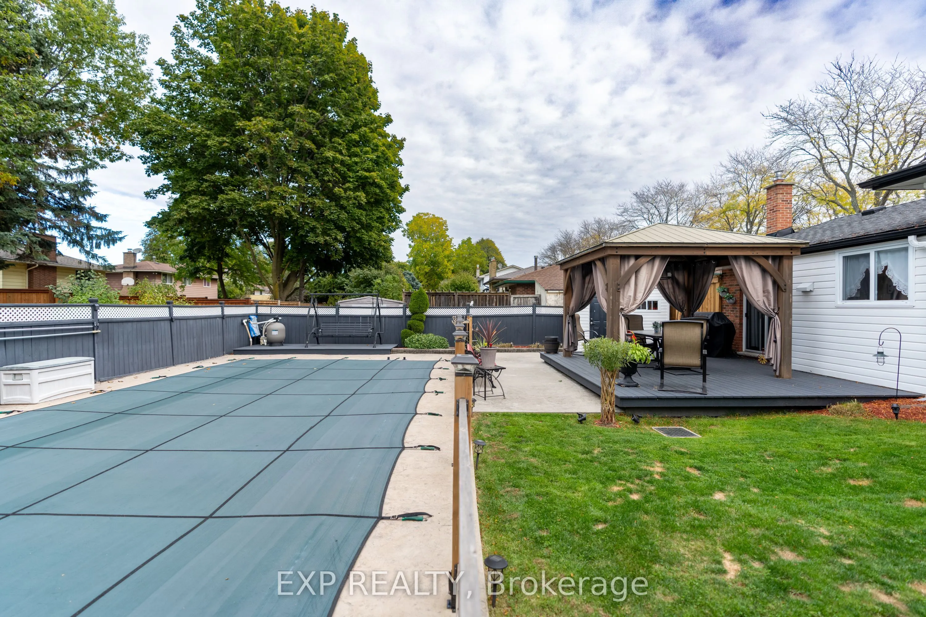 7141 Rosseau Place