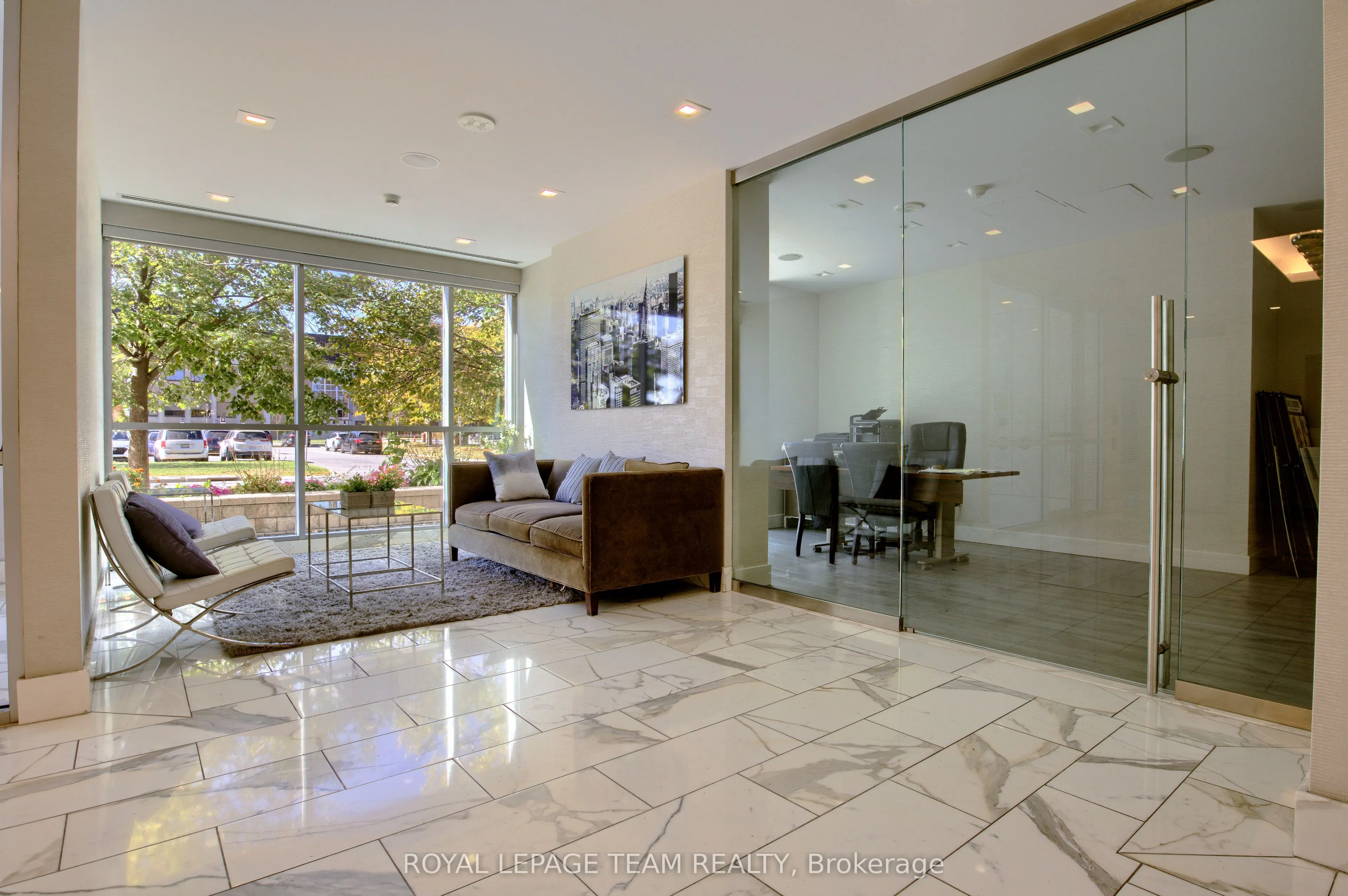 201 Parkdale Avenue, #304