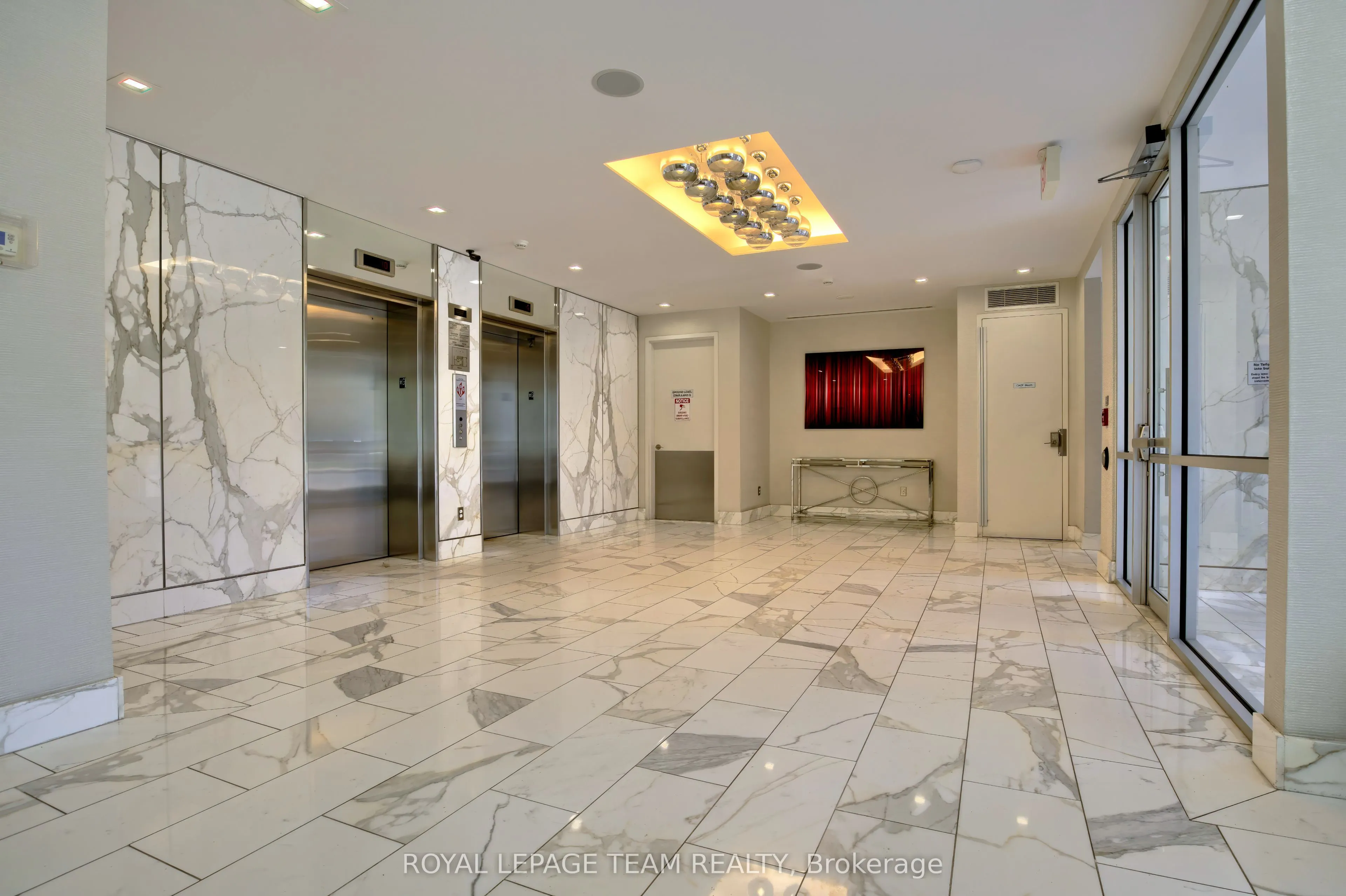 201 Parkdale Avenue, #304