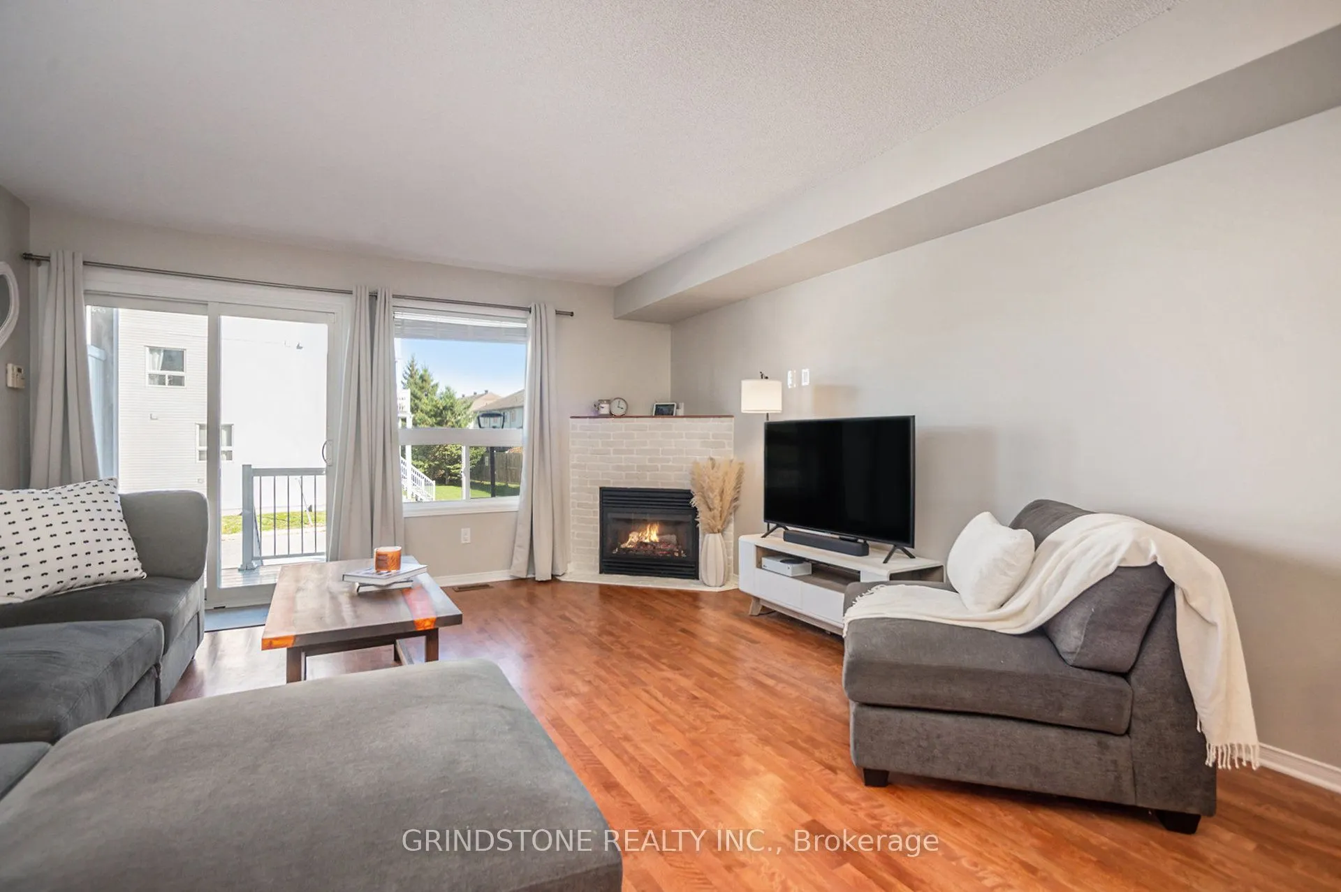 904 Longfields Drive, #50