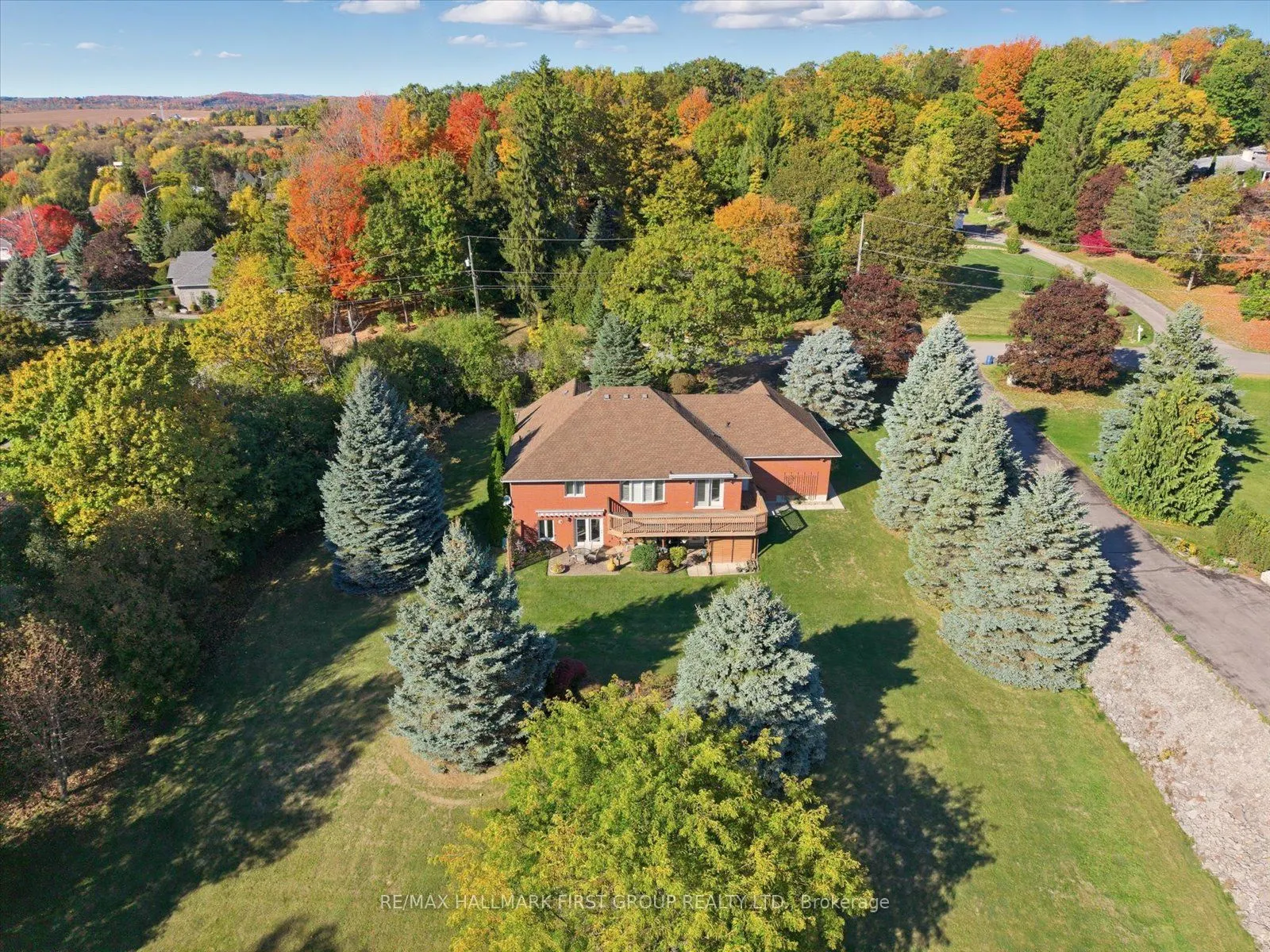 4 Sunrise Court