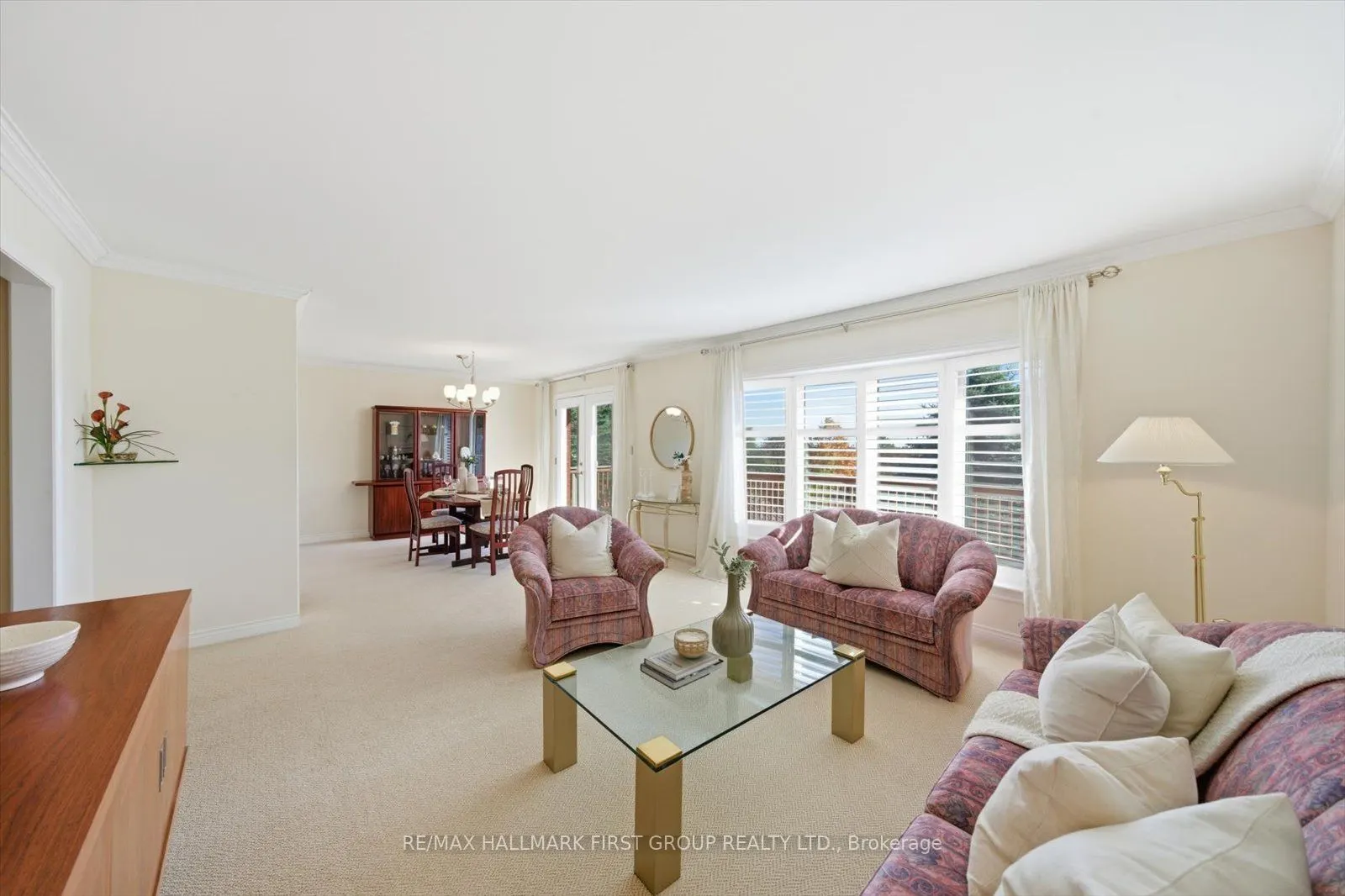 4 Sunrise Court