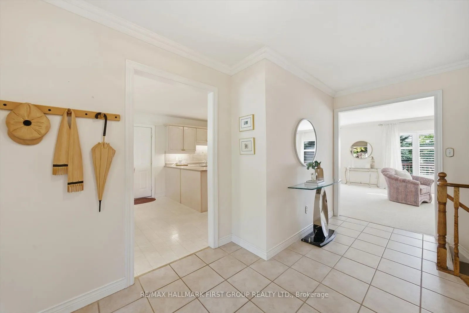 4 Sunrise Court