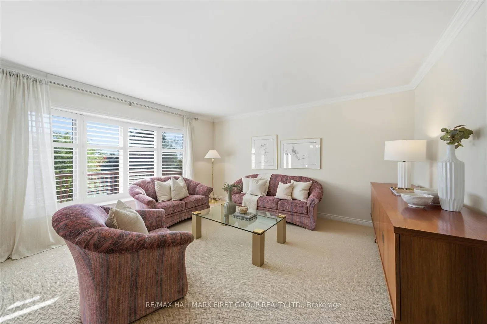 4 Sunrise Court