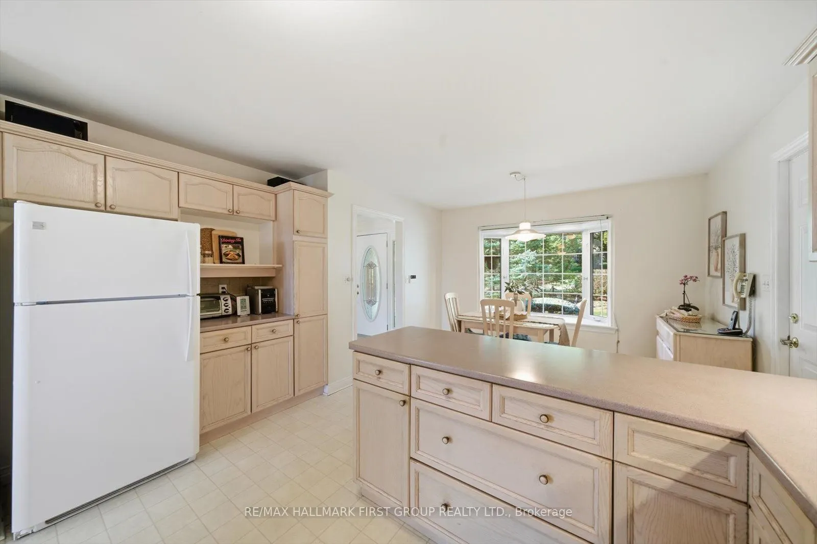 4 Sunrise Court