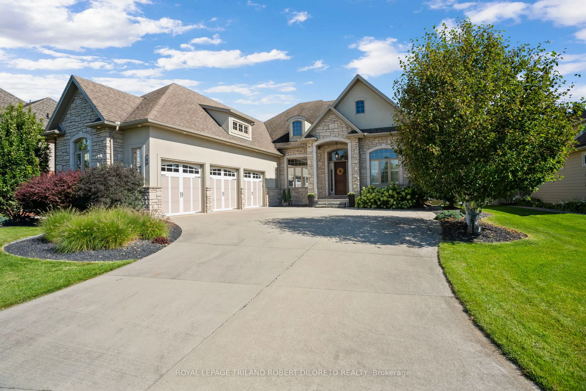 37 Baron Crescent