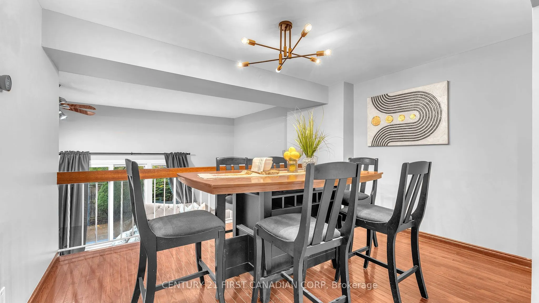 300 Sandringham Crescent, #22