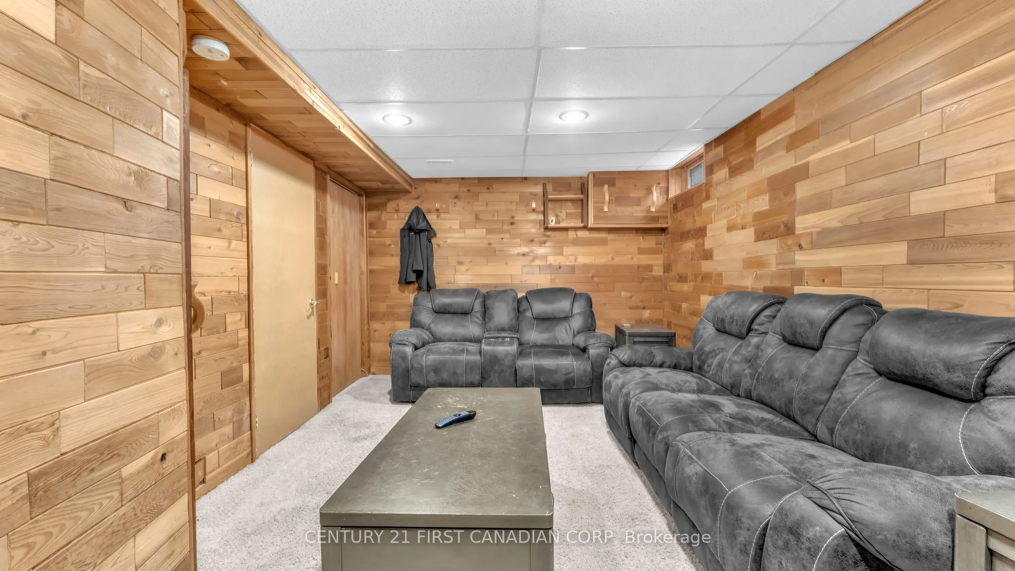 300 Sandringham Crescent, #22