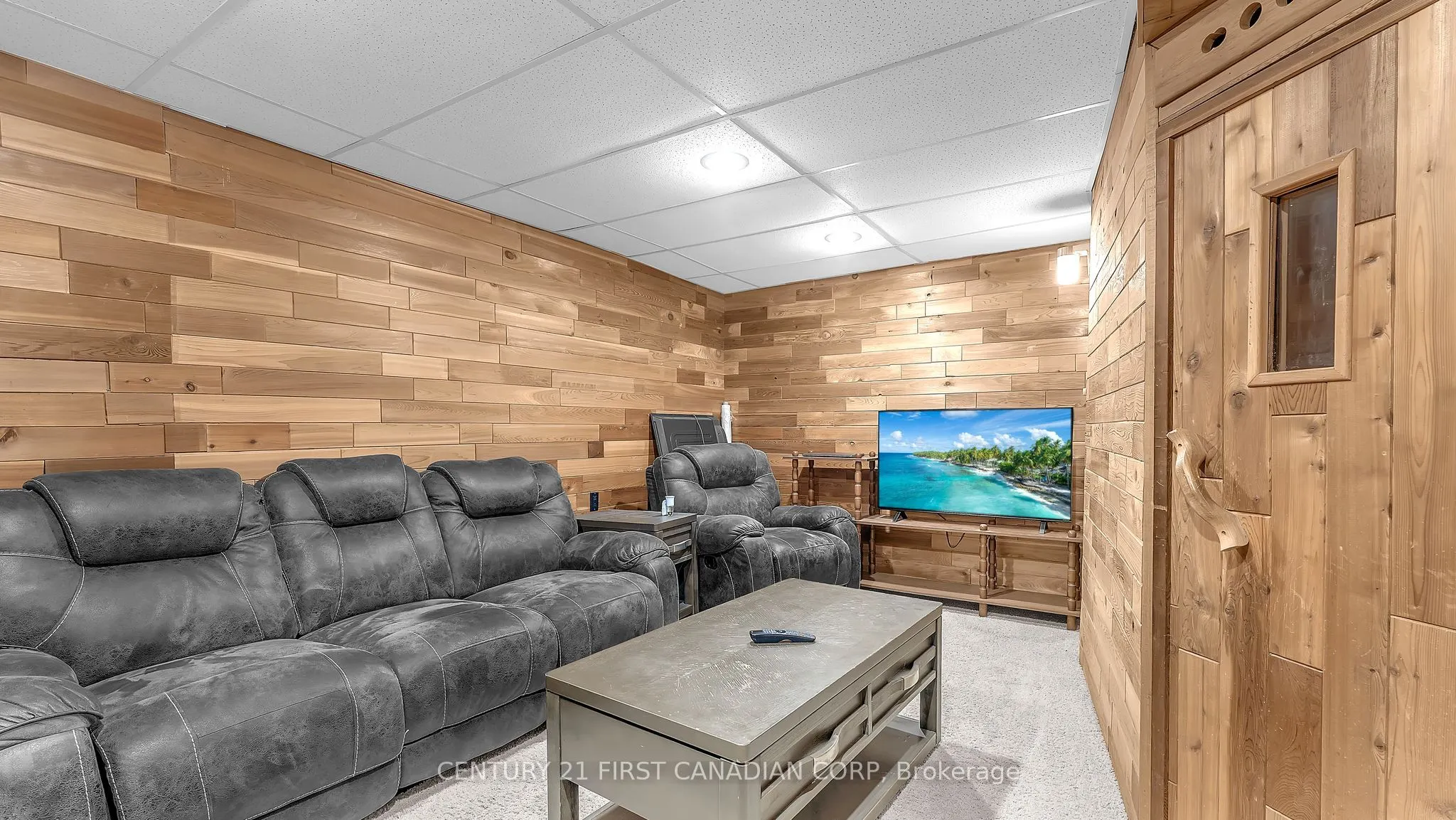 300 Sandringham Crescent, #22