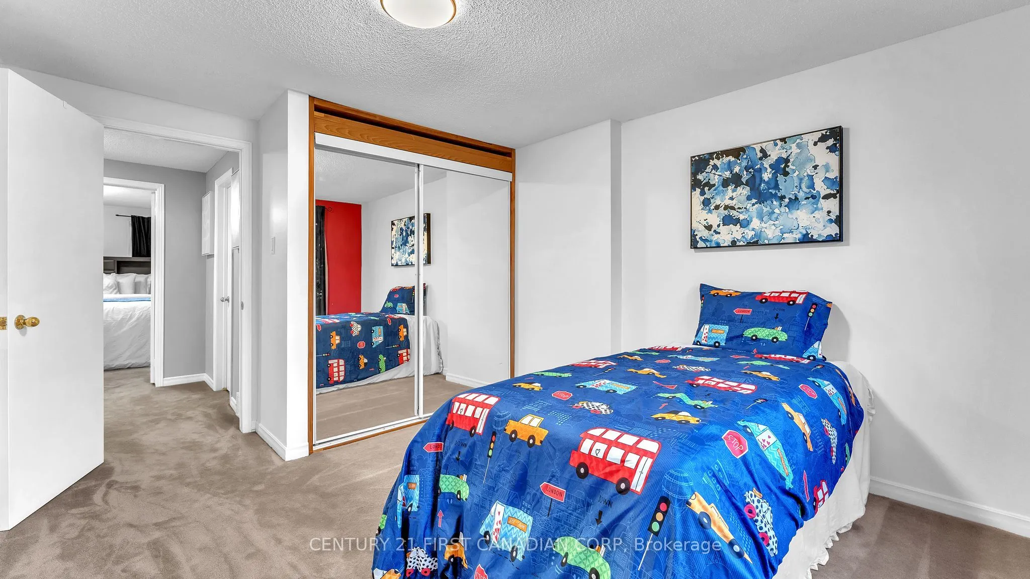 300 Sandringham Crescent, #22