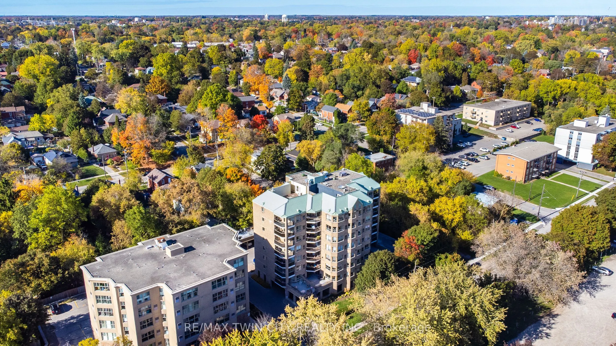 281 Bristol Street, #404