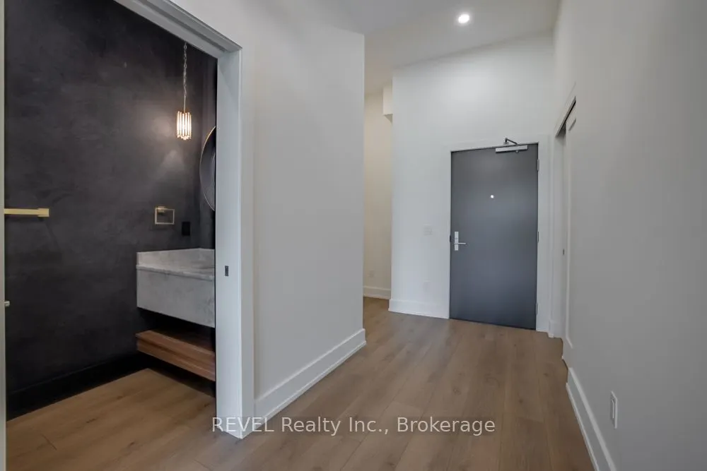 77 Yates Street, #405