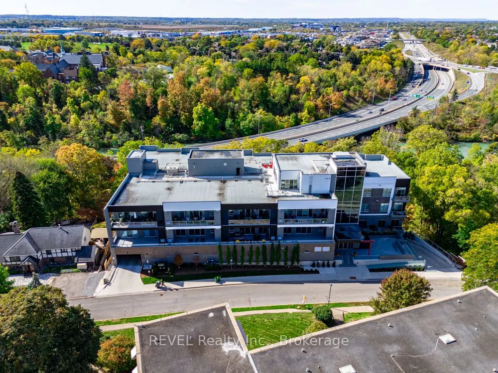 77 Yates Street, #405